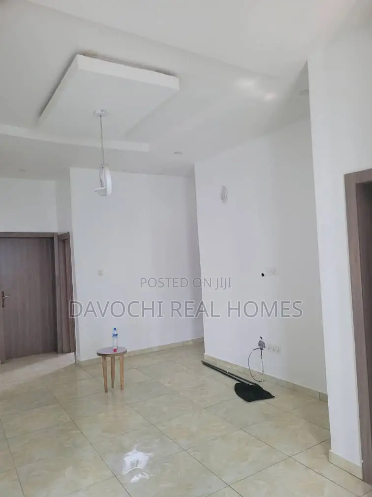 3bdrm Apartment in Chevron, Lekki for rent in Chevron
