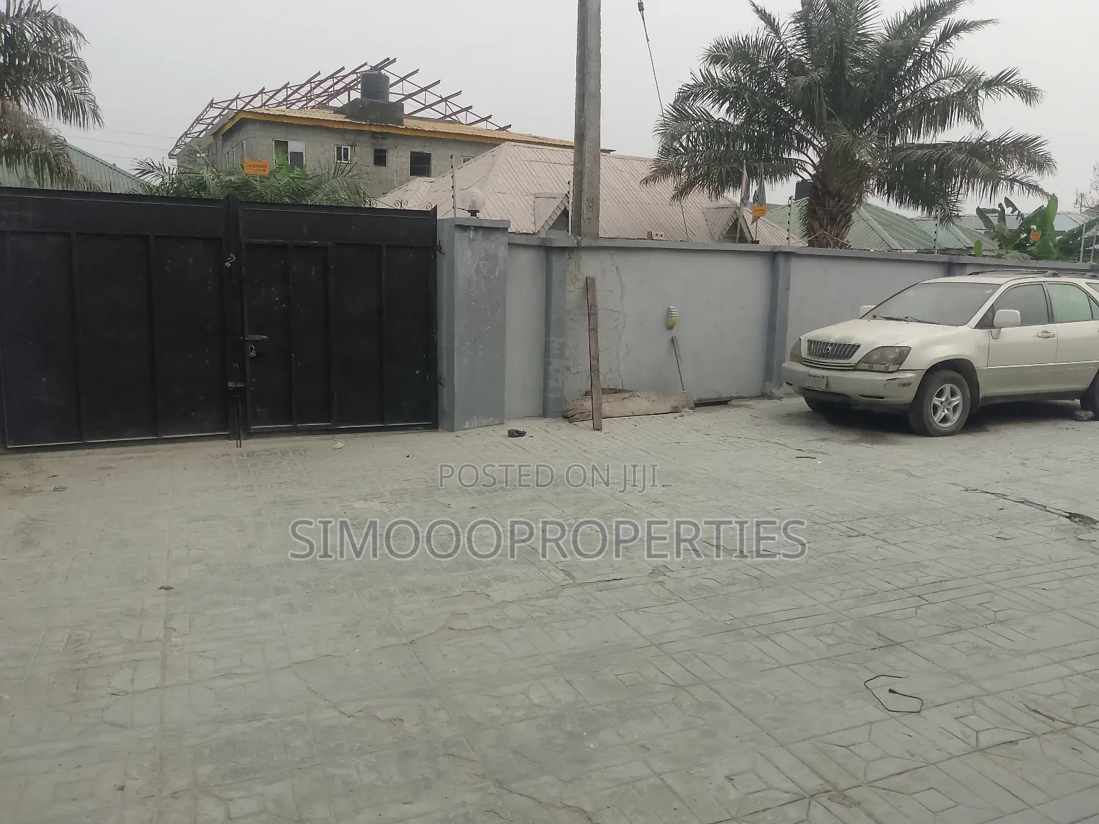 Furnished 3bdrm Block of Flats in Igando Oloja for sale in Igando-Oloja