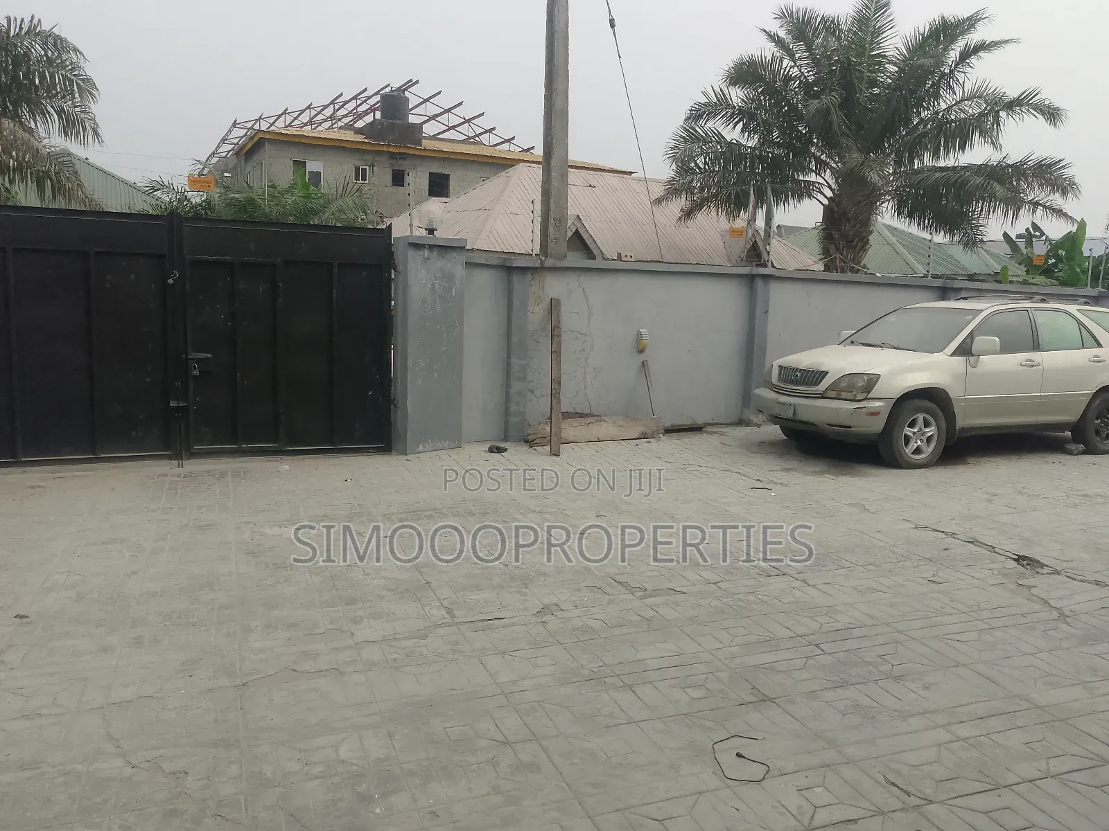 Furnished 3bdrm Block of Flats in Igando Oloja for sale in Igando-Oloja