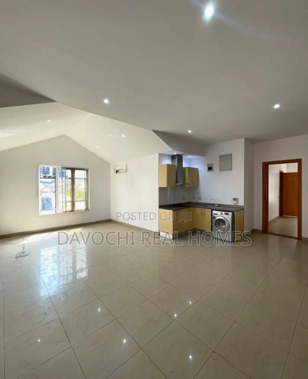 5bdrm Apartment in Lekki Phase1 for rent in Lekki Phase 1