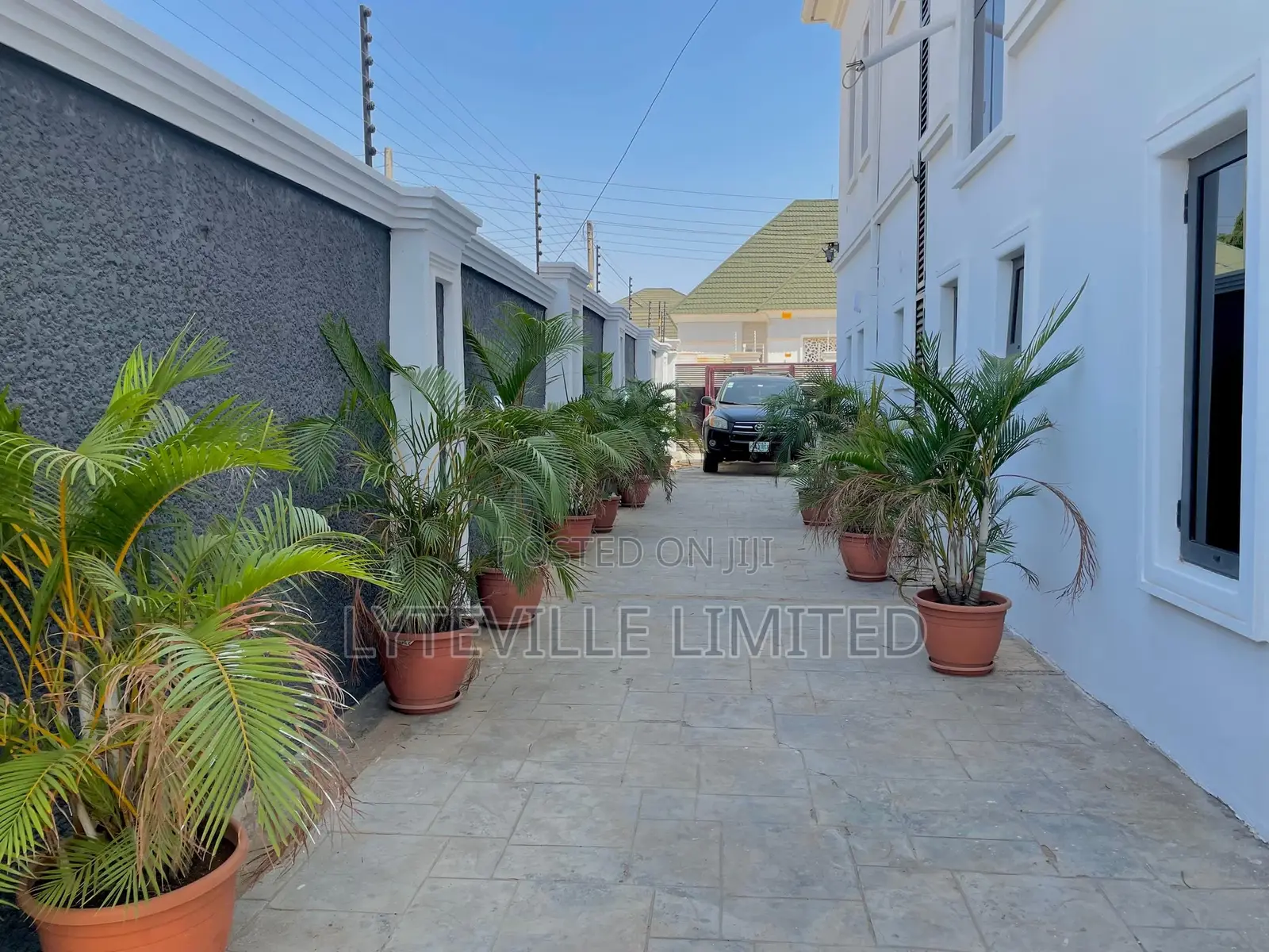 Furnished 7bdrm Duplex in Lokogoma for sale in Lokogoma