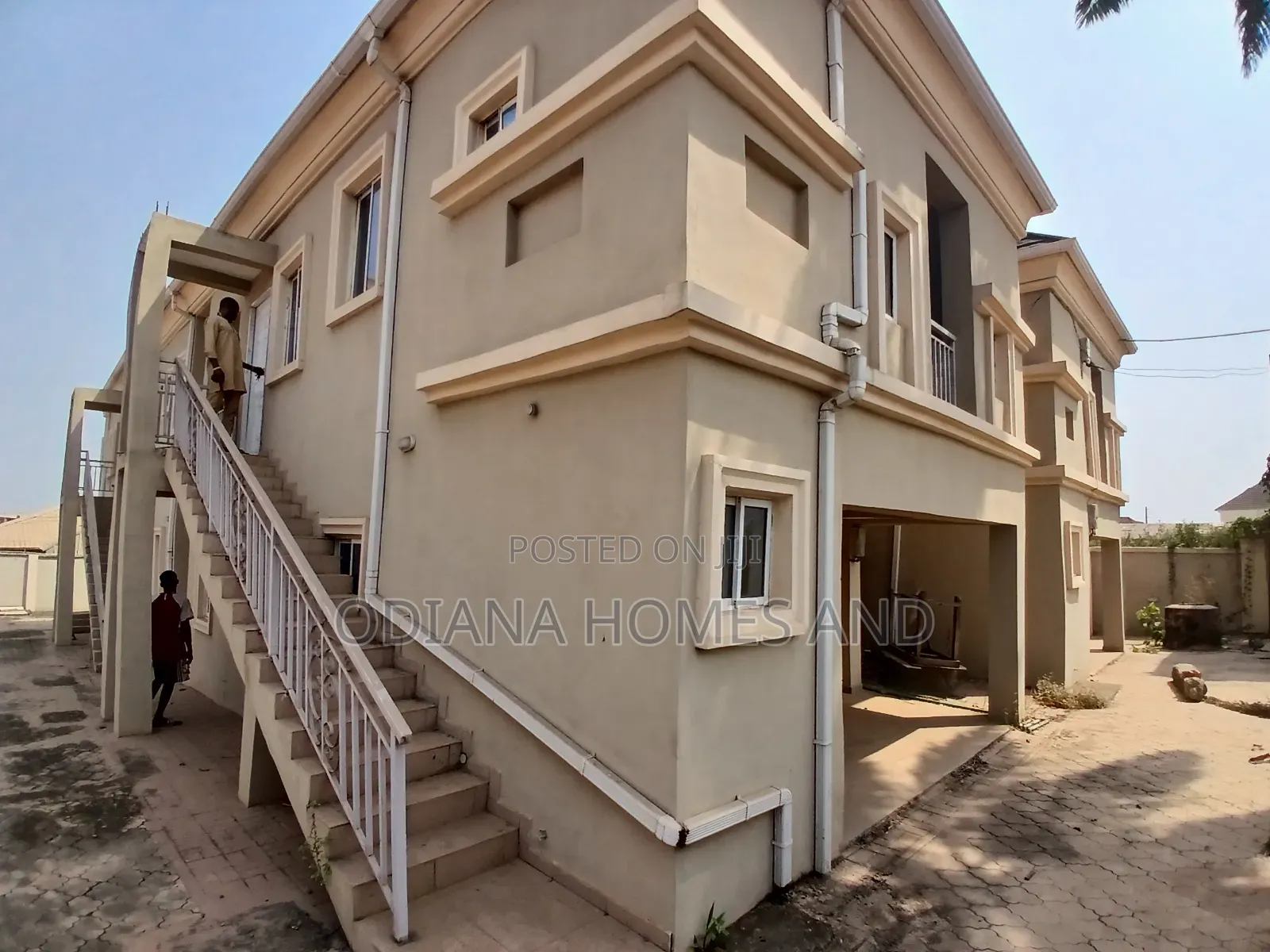 12bdrm Apartment in Akobo Ojurin for sale in Akobo
