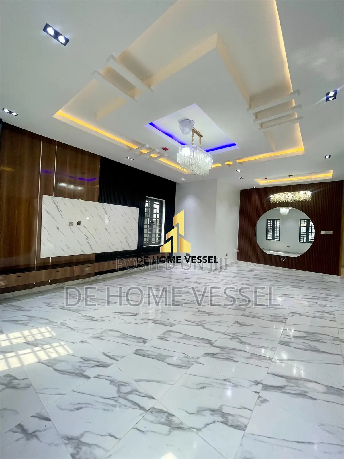5bdrm Duplex in Ikate for sale in Ikate