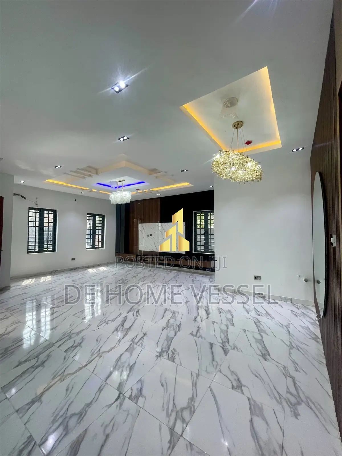 5bdrm Duplex in Ikate for sale in Ikate
