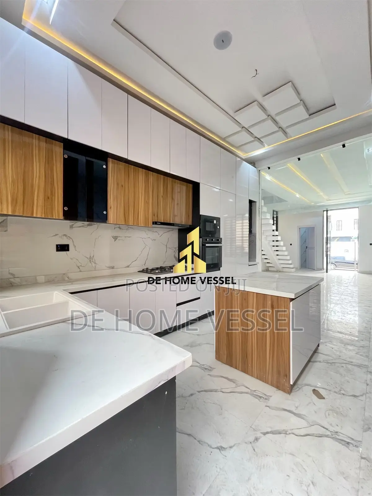 4bdrm Duplex in Lekki for sale in Lekki
