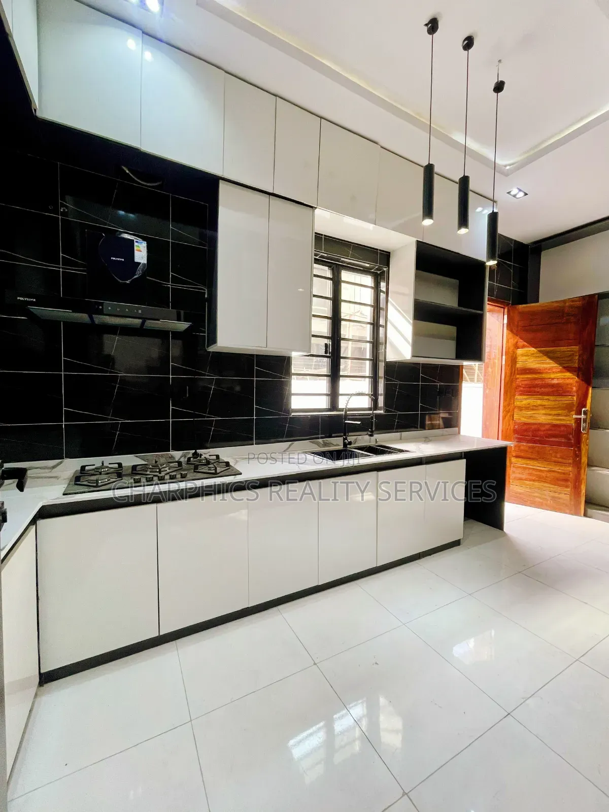 4bdrm Duplex in Ikota for sale in Ikota