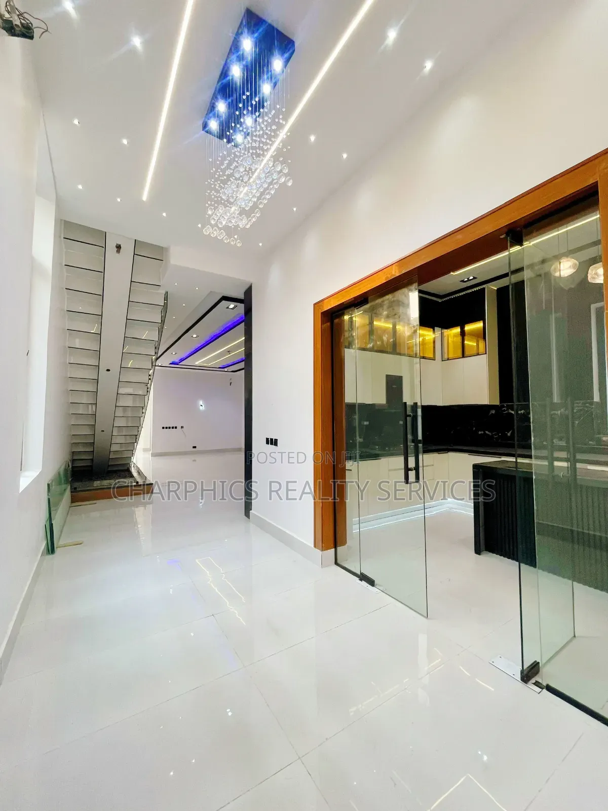 5bdrm Duplex in Ajah for sale in Ajah