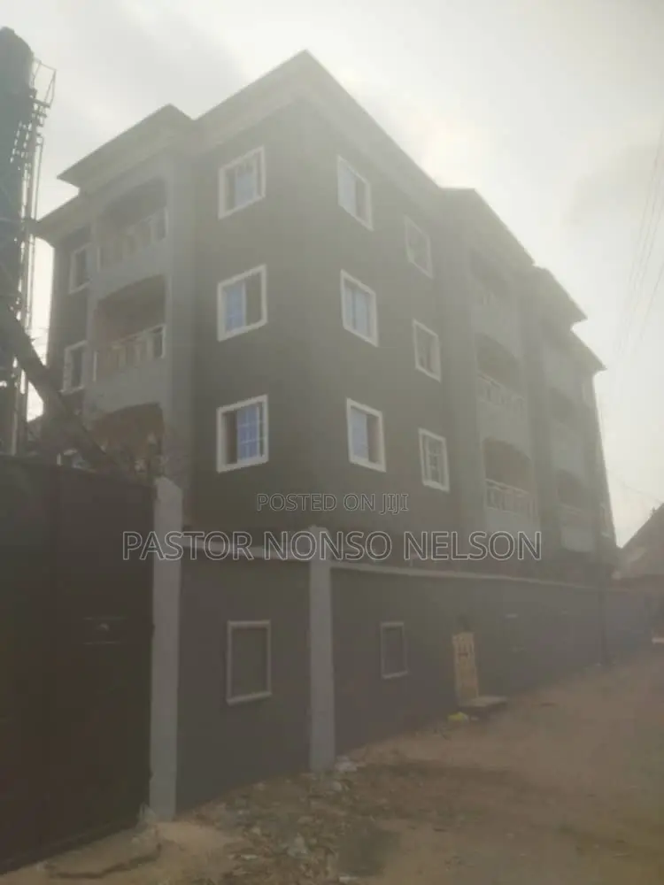 3bdrm Block of Flats in Orogwe, Owerri for sale in Owerri