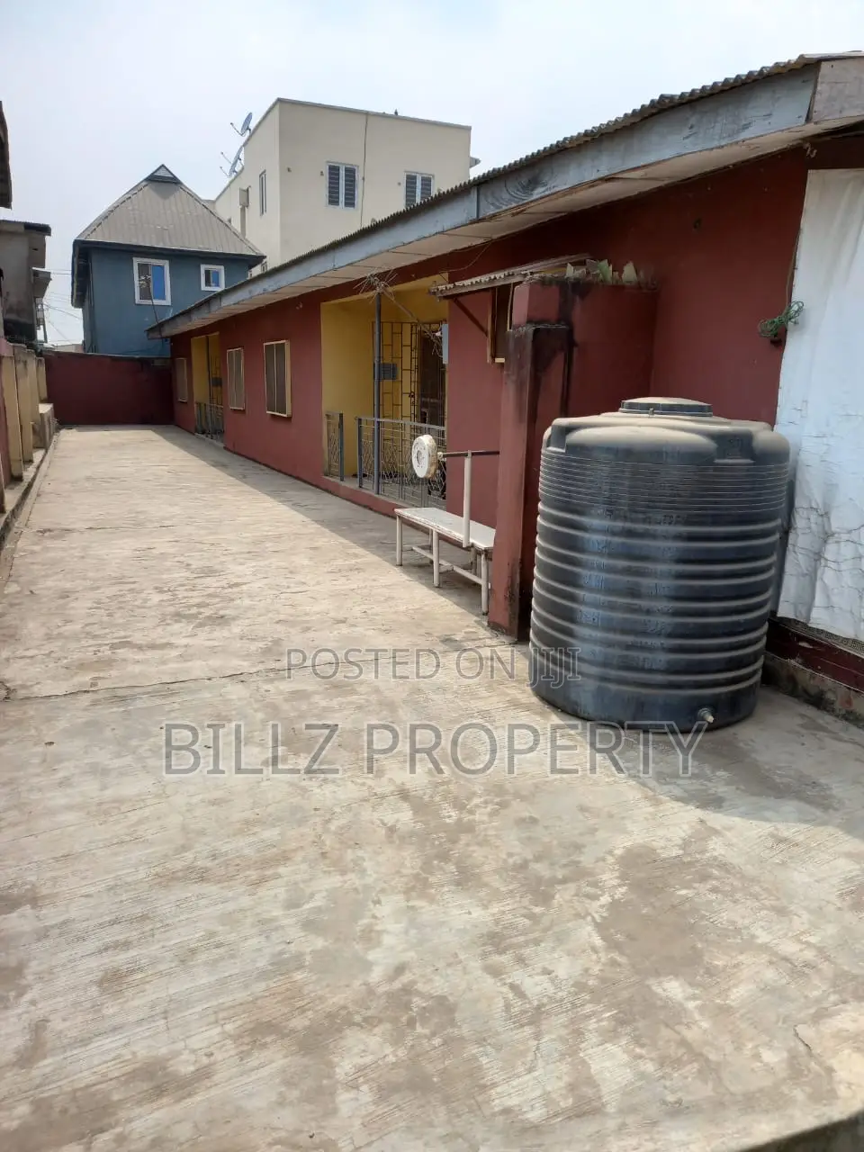8bdrm Room & Parlour in Omole Phase 2, Ojodu for rent in Ojodu