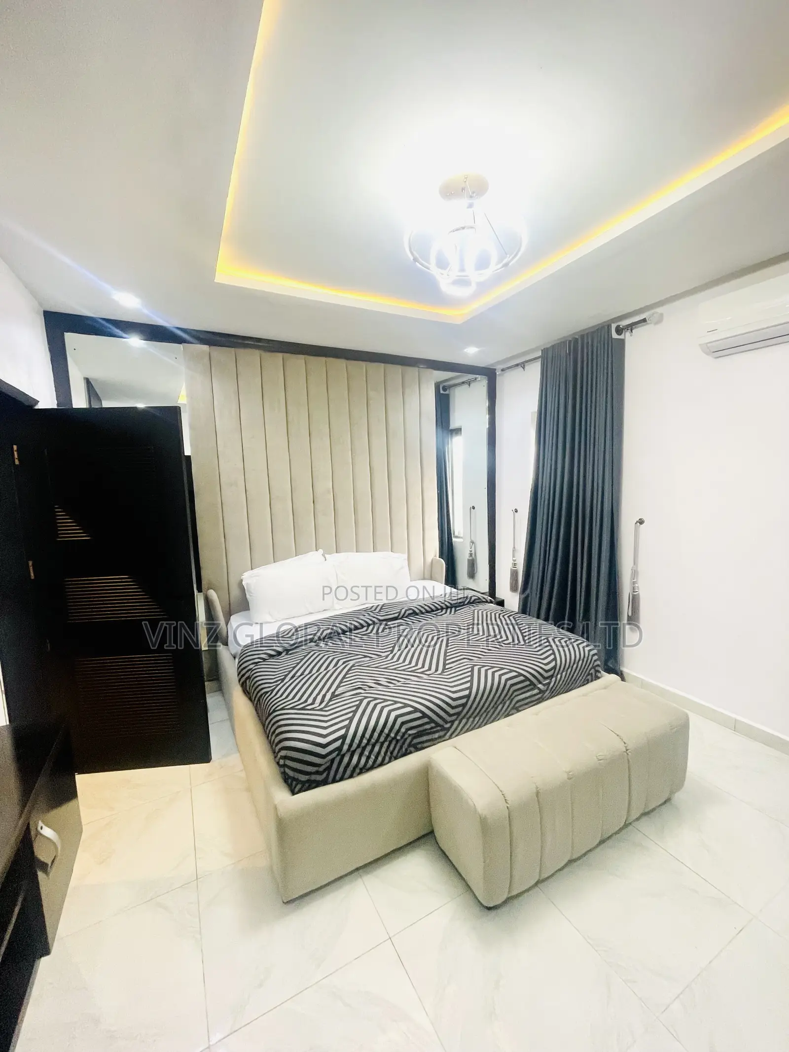 Luxury 2 Bedroom Apartment With Snooker, Tennis, Pool Gym in Lekki