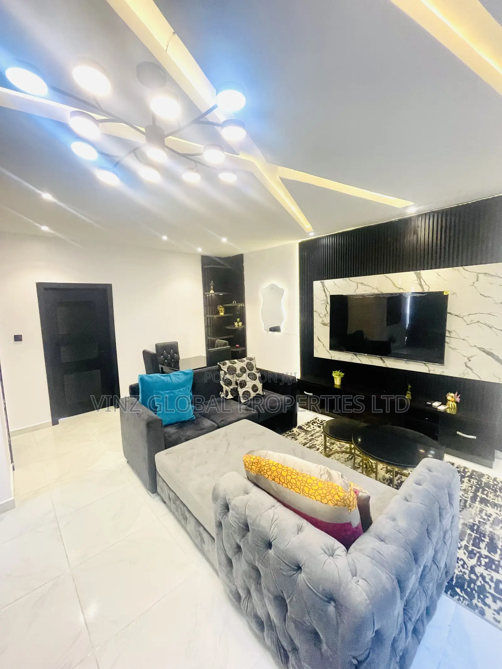 Luxury 2 Bedroom Apartment With Snooker, Tennis, Pool Gym in Lekki