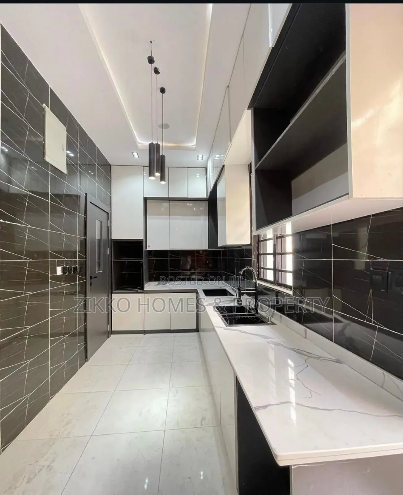 4bdrm Duplex in Ikota Gra, Lekki for sale in Lekki