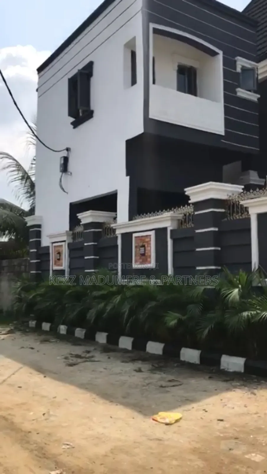 10bdrm Duplex in Rumuduru , Eneka , for sale in Port-Harcourt