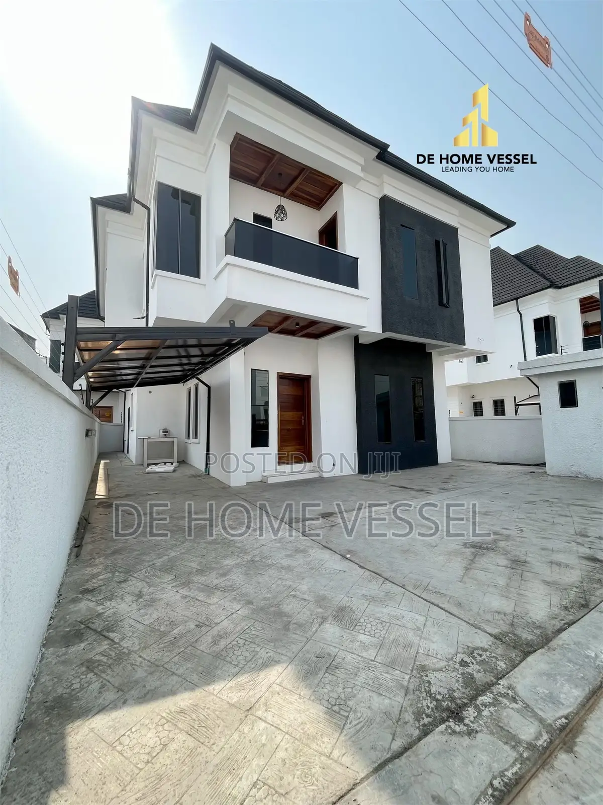 5bdrm Duplex in Lekki for sale in Lekki