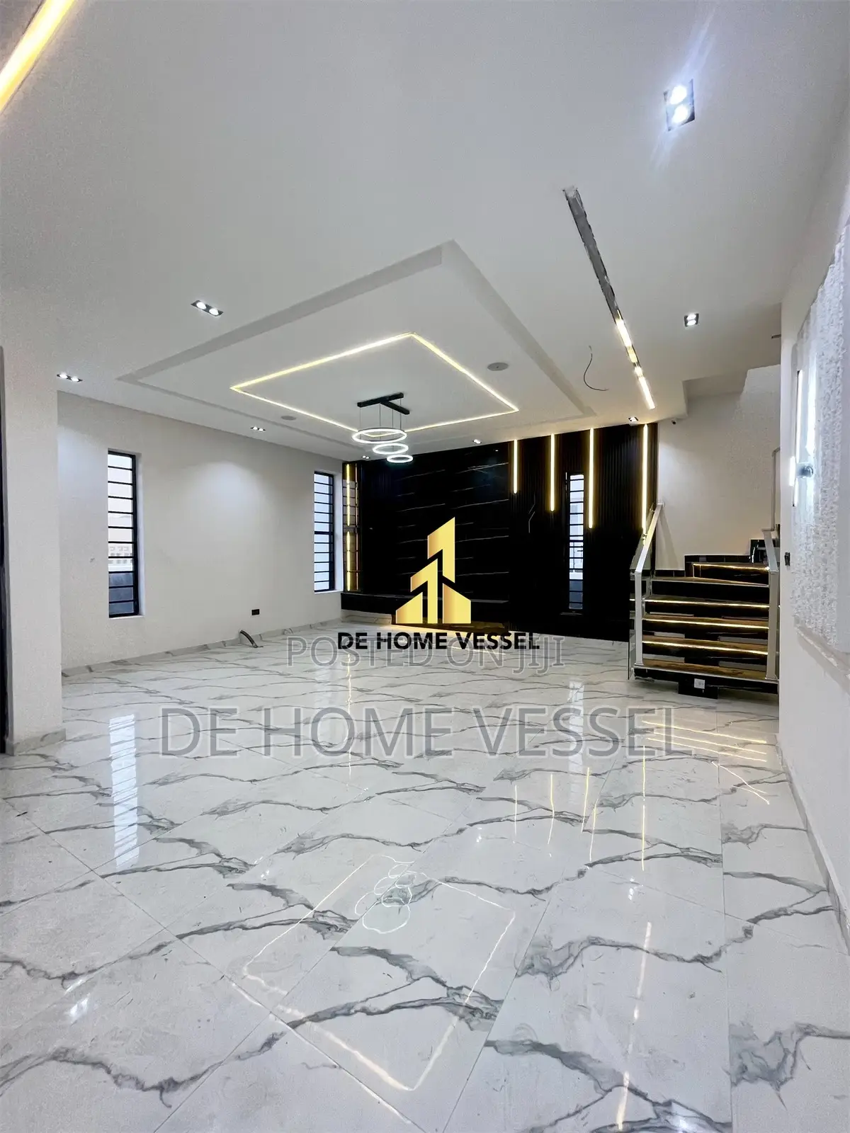 4bdrm Duplex in Ikota for sale in Ikota