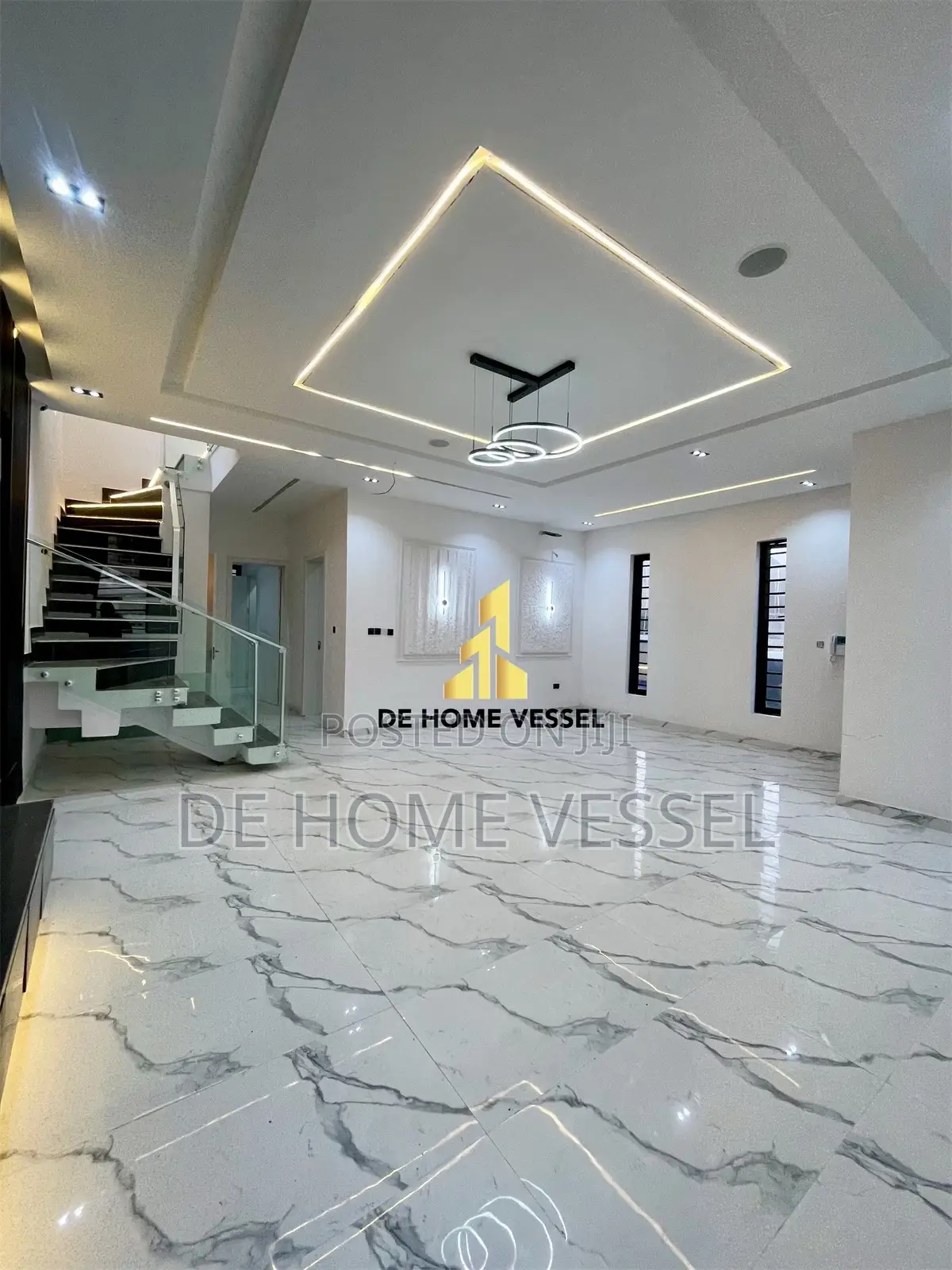 4bdrm Duplex in Ikota for sale in Ikota