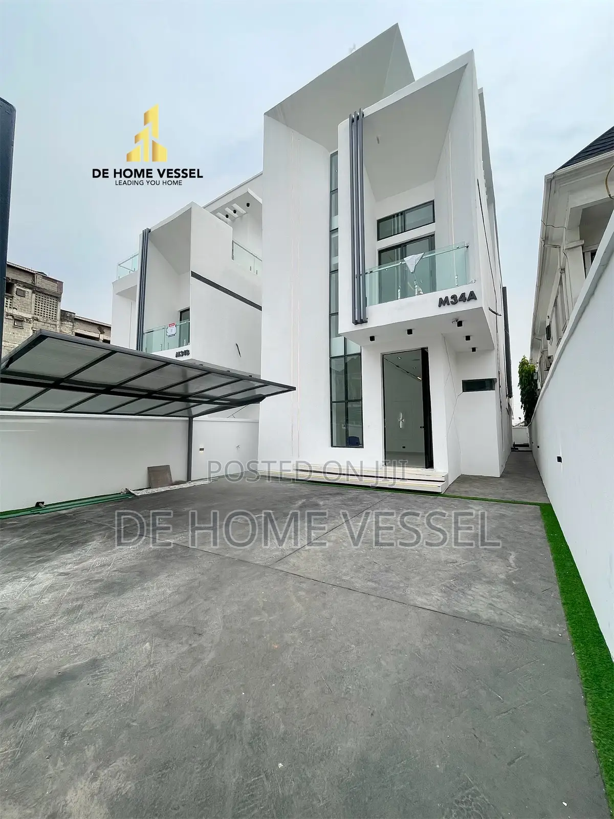 5bdrm Duplex in Osapa london for sale in Osapa london