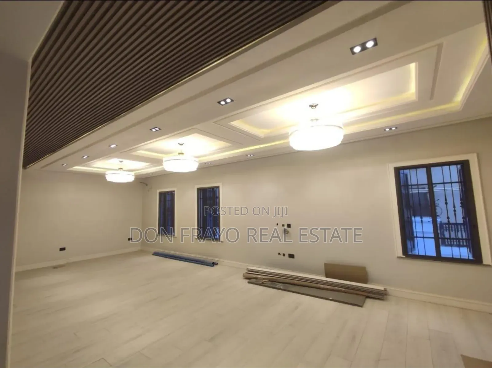 5bdrm Duplex in River Park Estate, Lugbe District for sale in Lugbe District
