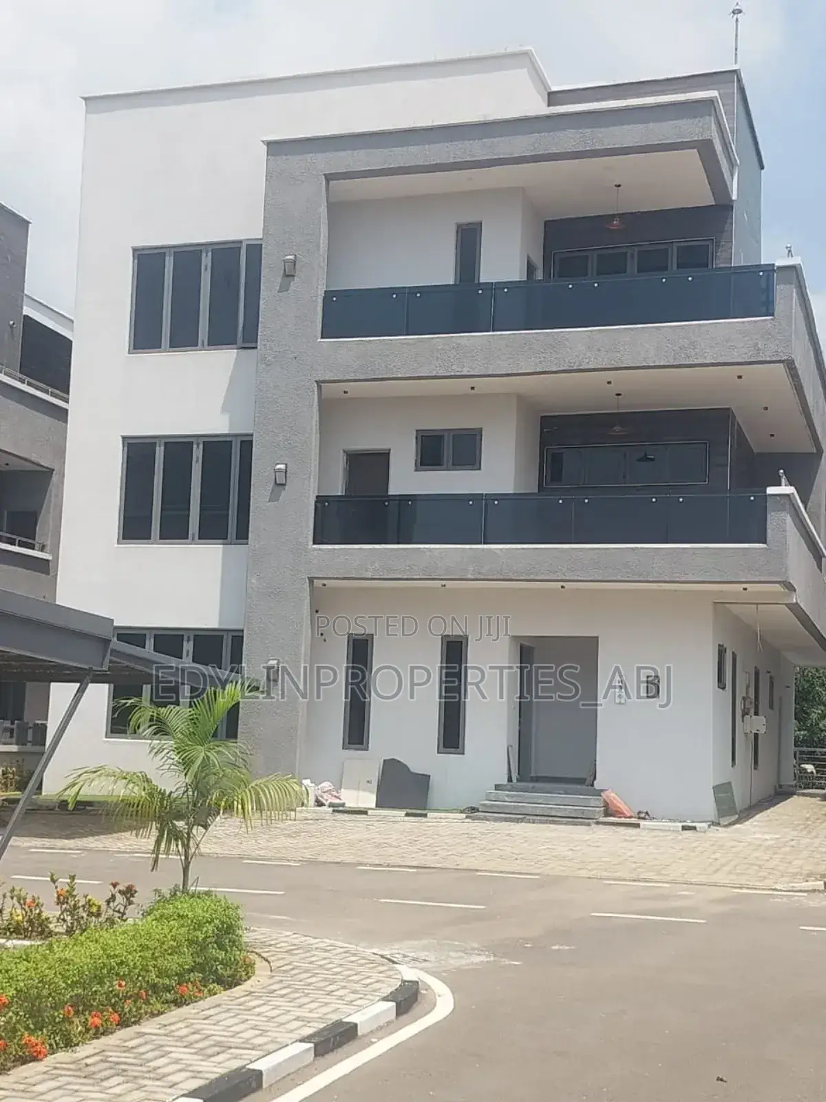 5 Bedroom Detached Duplex at Wuye Abuja in Wuye