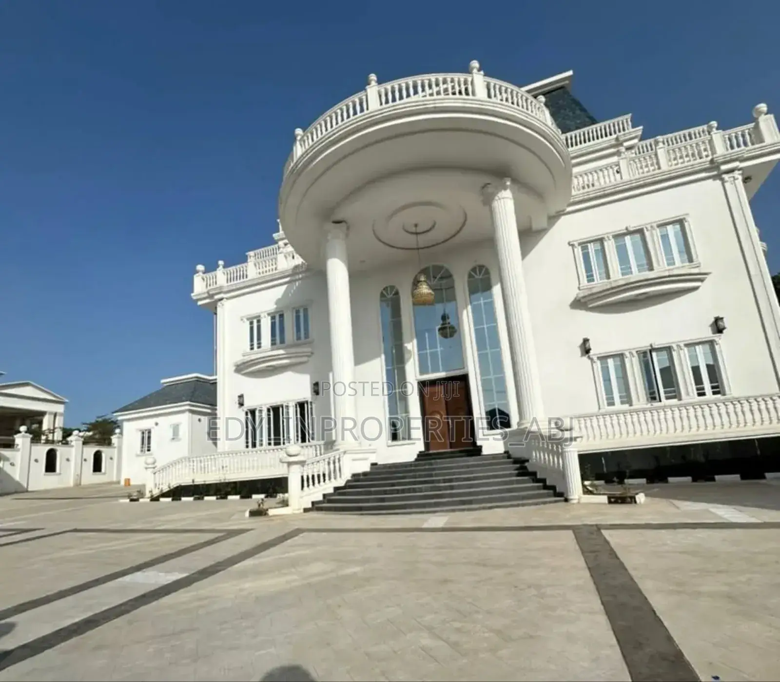9 Bedroom Mansion With a Penthouse at Guzape Abuja in Guzape District
