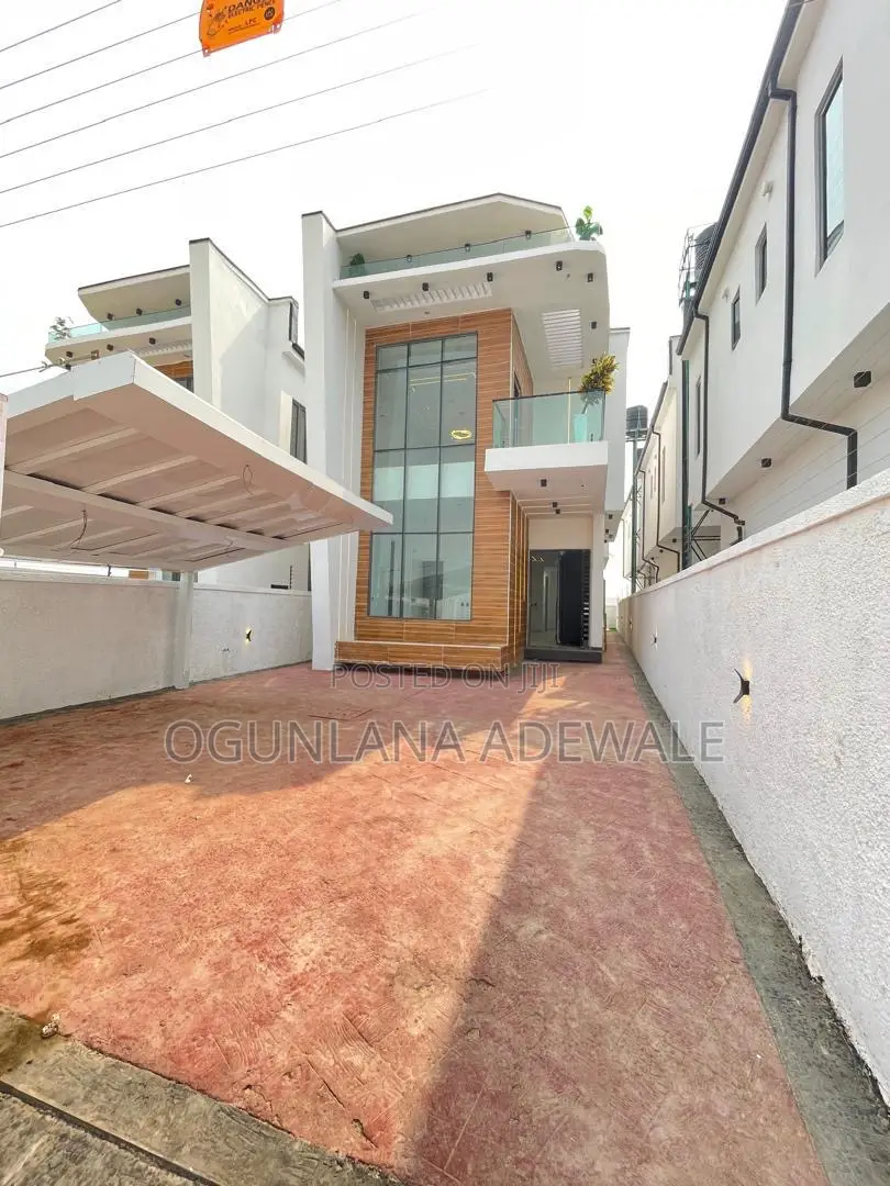 5bdrm Duplex in Lekki, Ajah for sale in Ajah