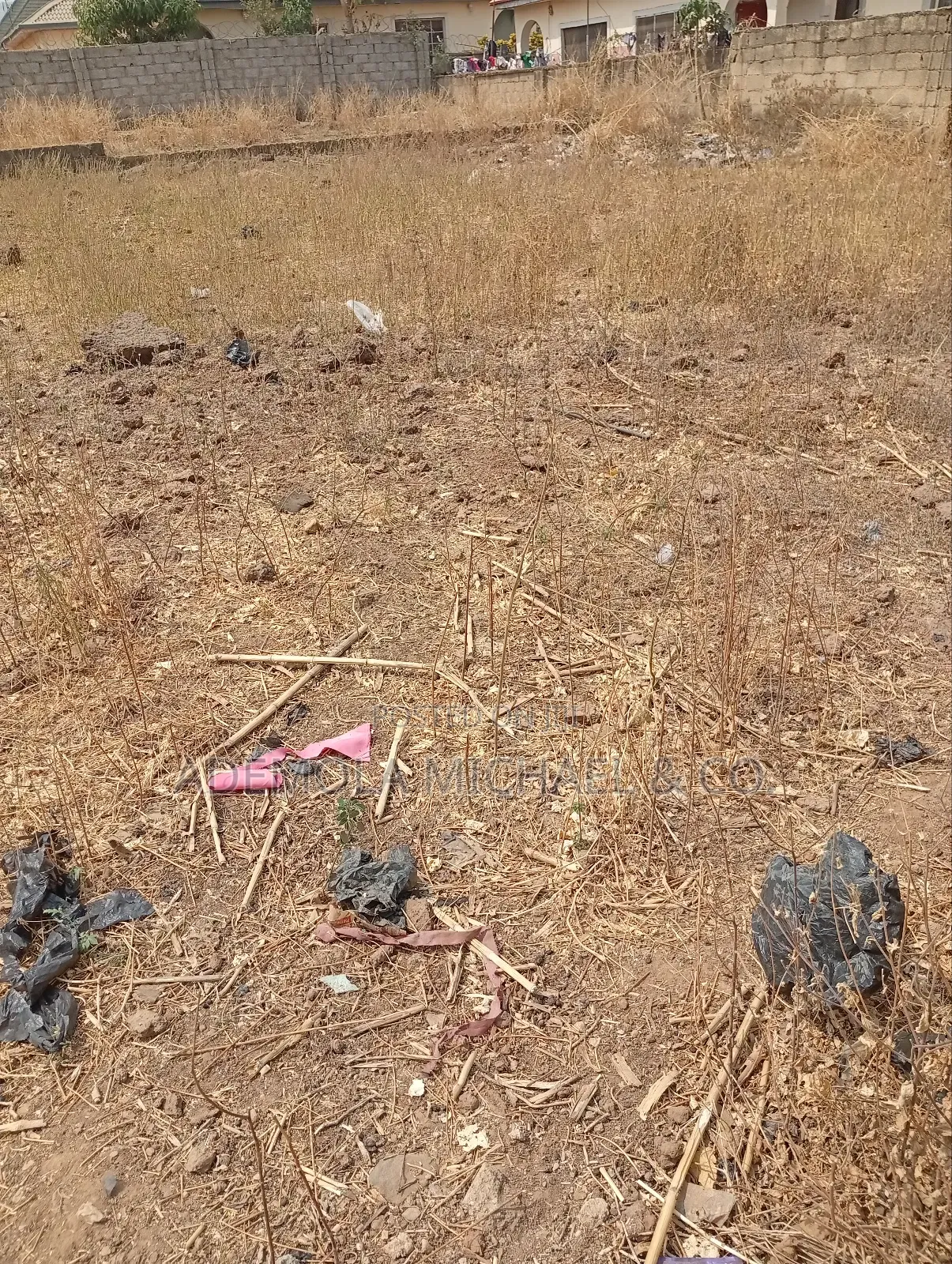 2500sqm Land in Aso Villa, Abuja. in Asokoro