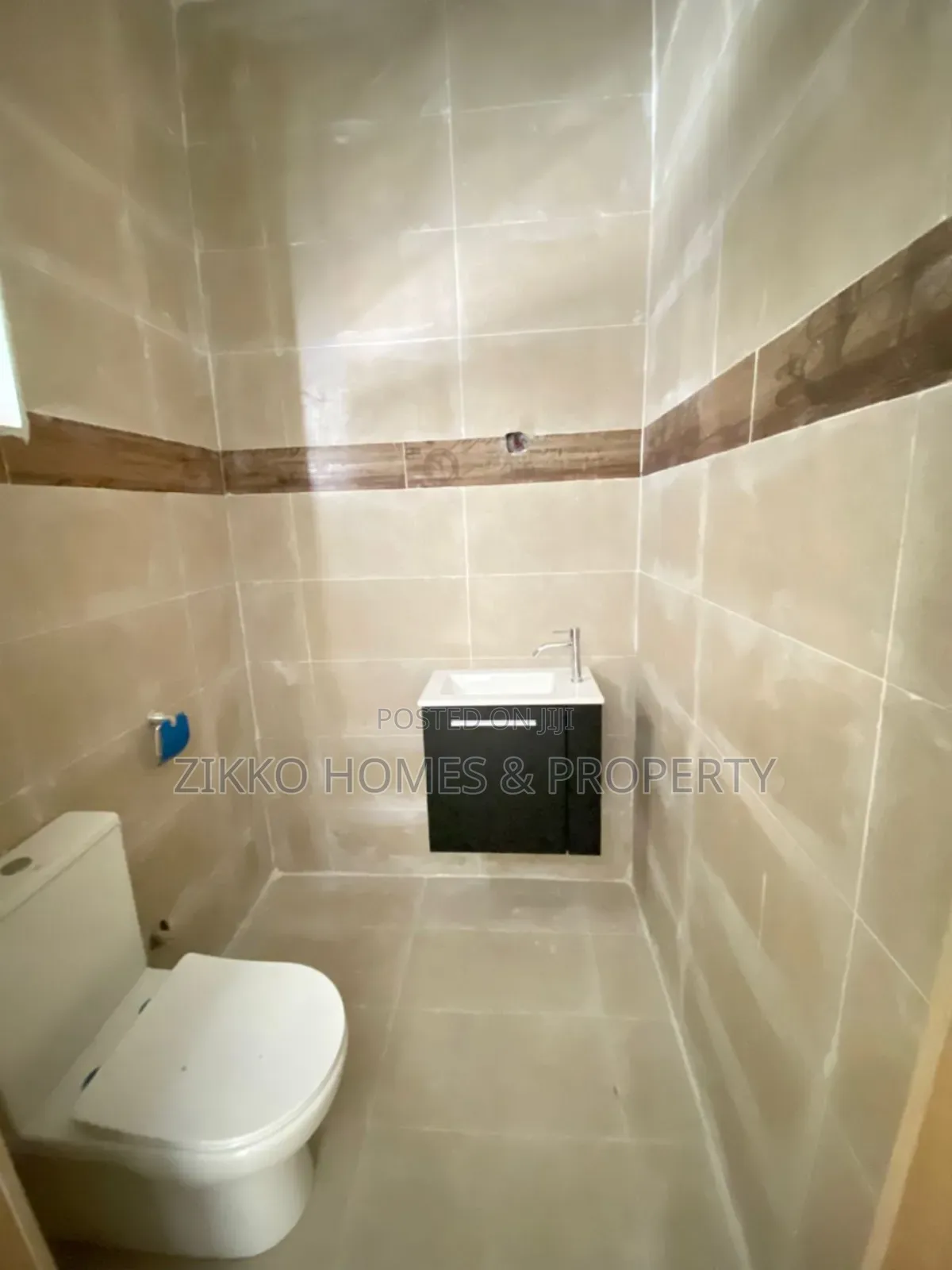 4bdrm Townhouse/Terrace in Citadel, Ado / Ajah for sale in Ado / Ajah