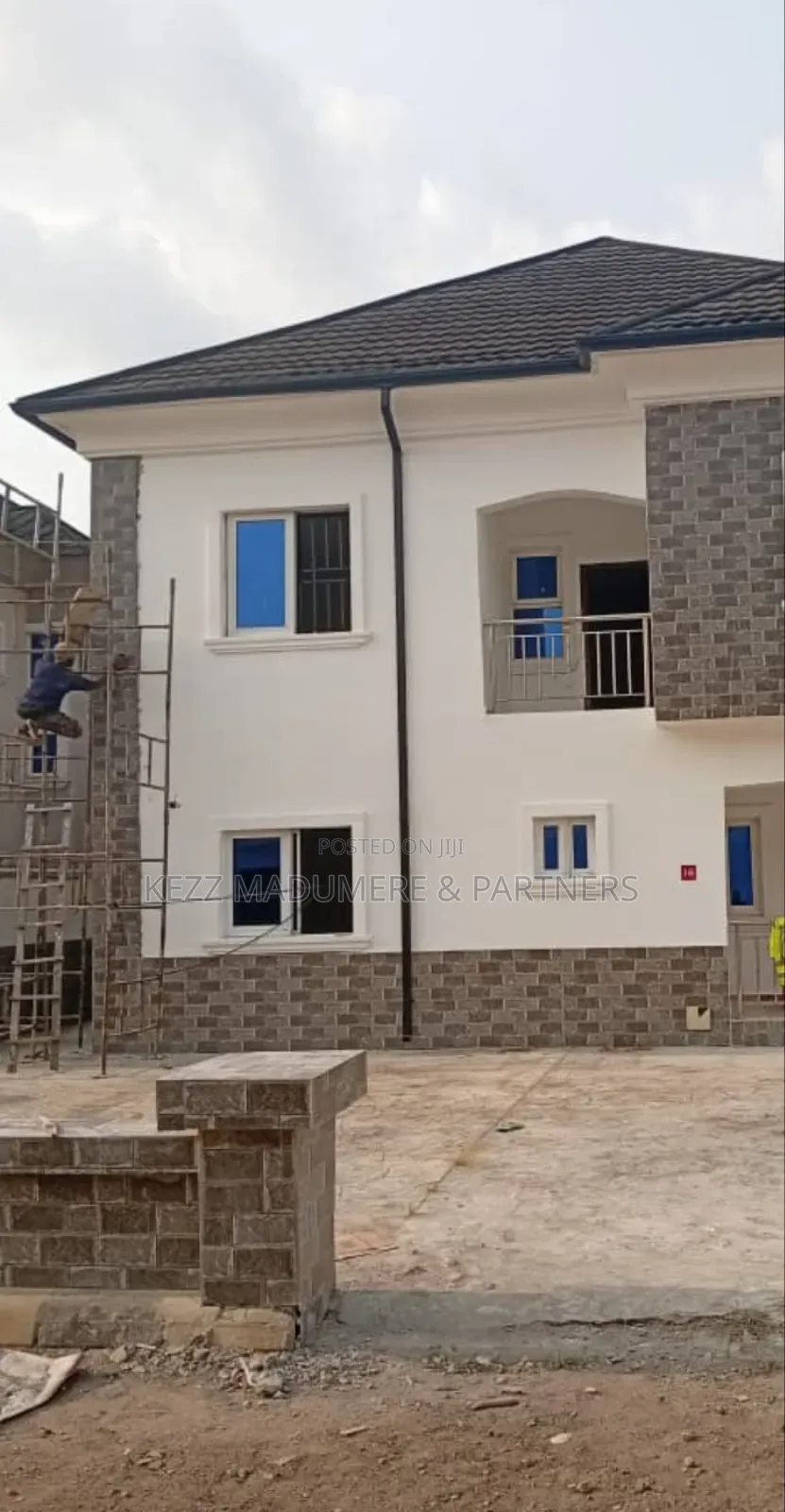 7bdrm Duplex in Institutional Layout for sale in Owerri