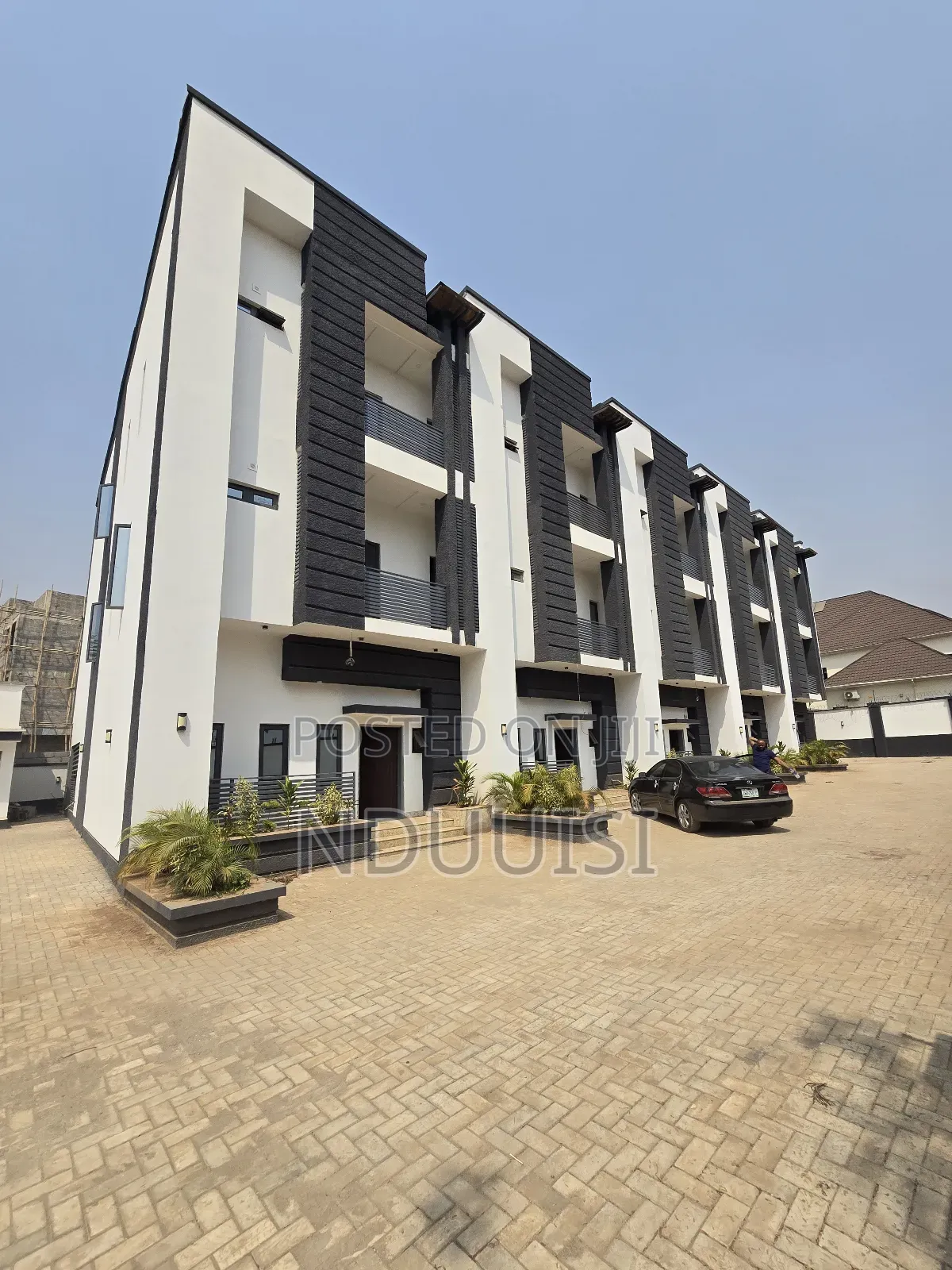 4bdrm Duplex in Life Camp for sale in Life Camp