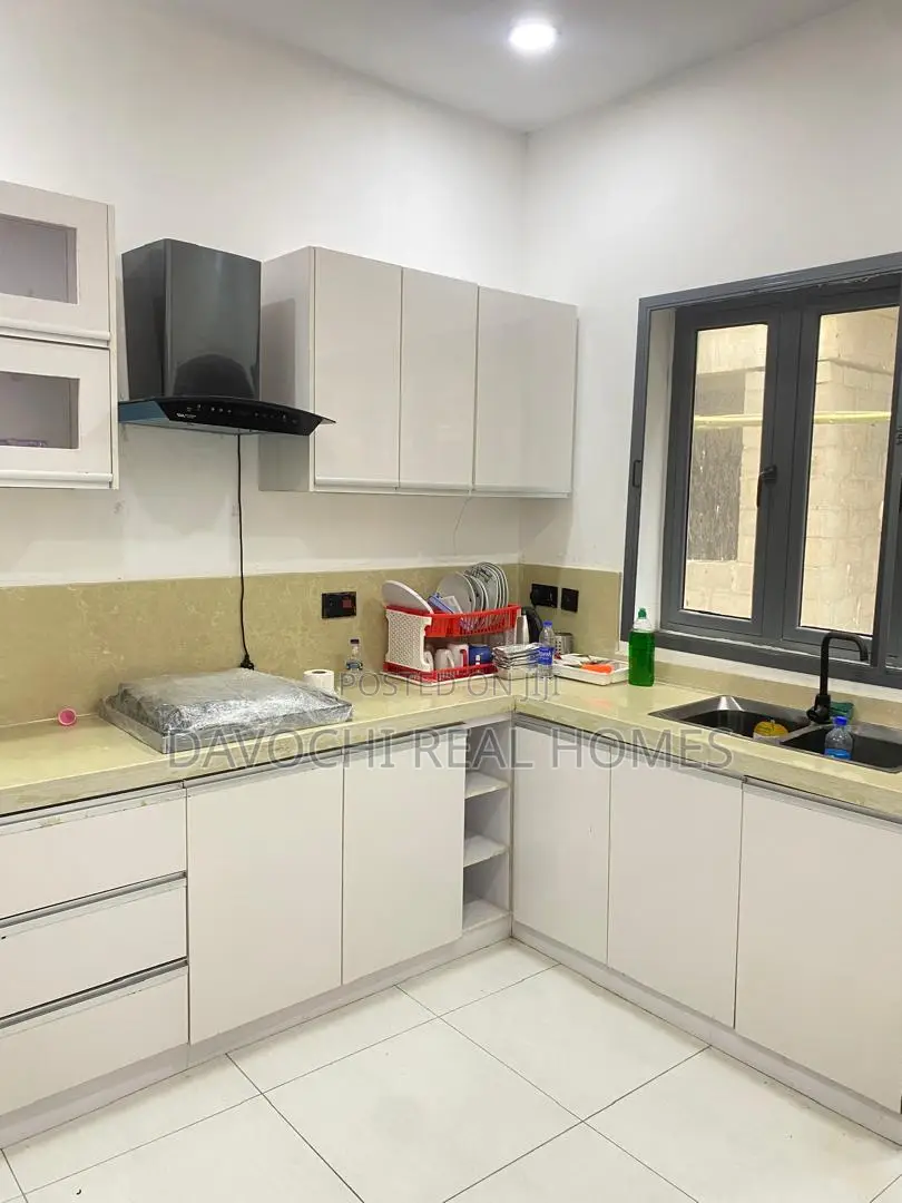 Furnished 2bdrm Apartment in Lekki Phase1 for sale in Lekki Phase 1
