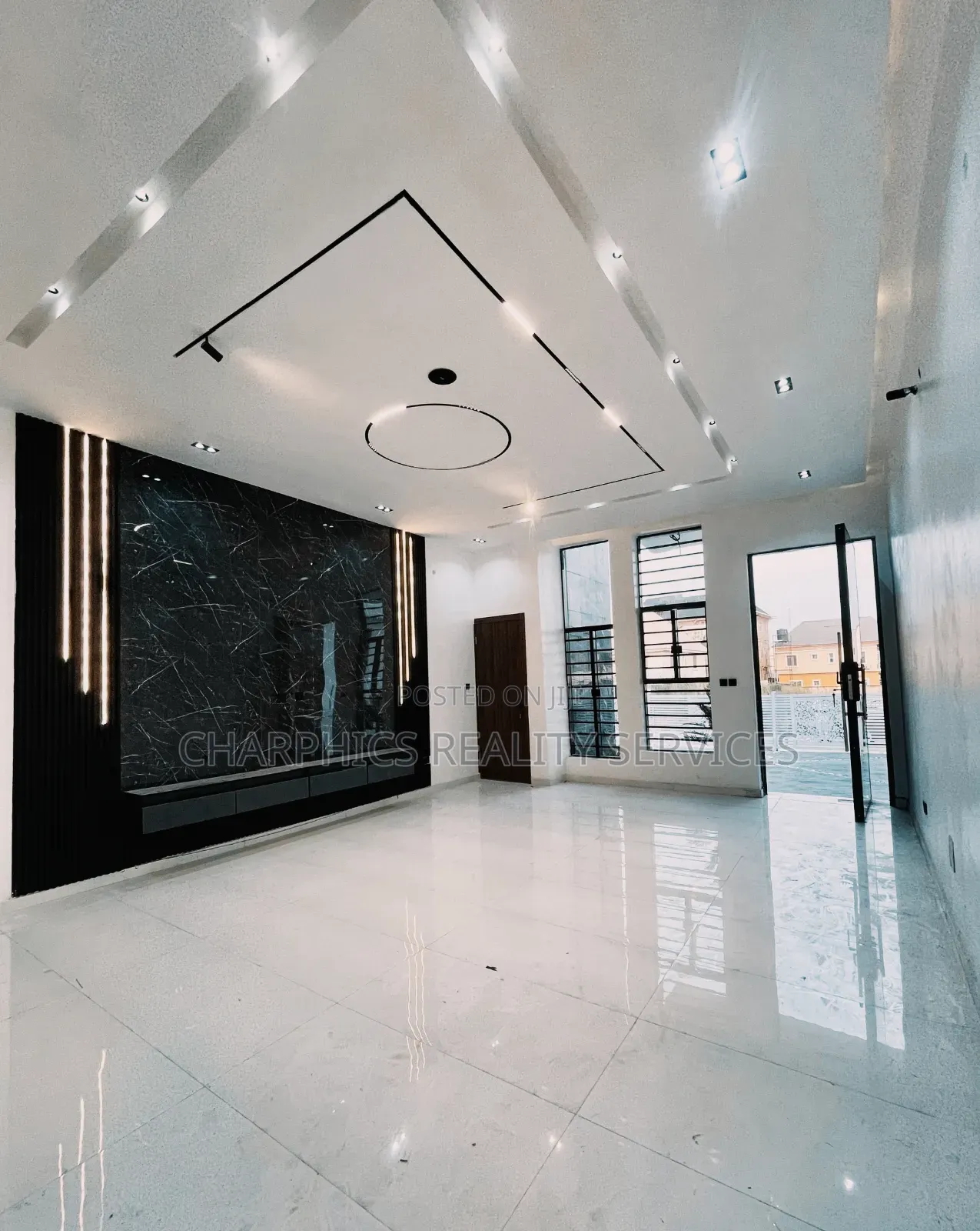 4bdrm Duplex in Lekki for sale in Lekki