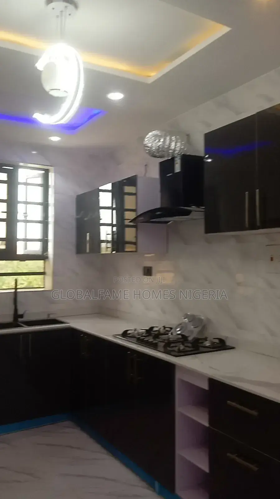 5 Bedroom Duplex Terrace in Lakowe
