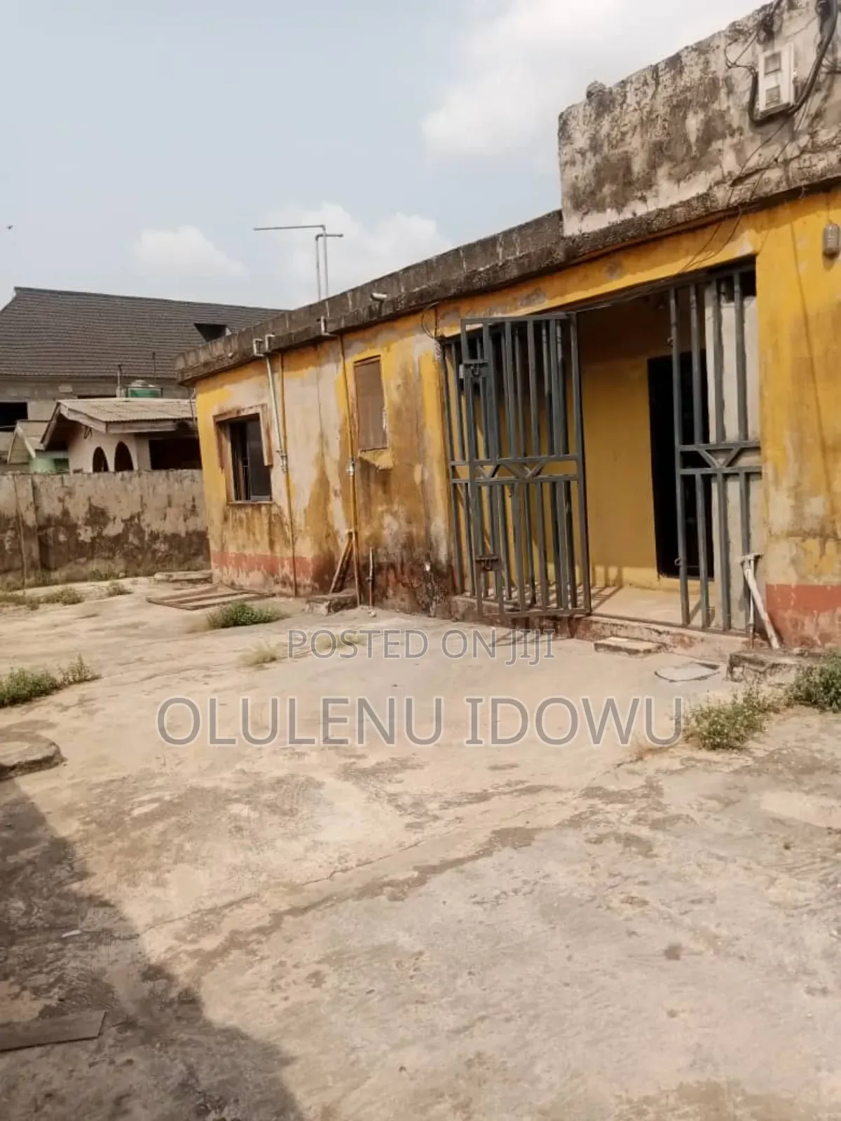Furnished 2bdrm Block of Flats in Alimosho for sale in Alimosho