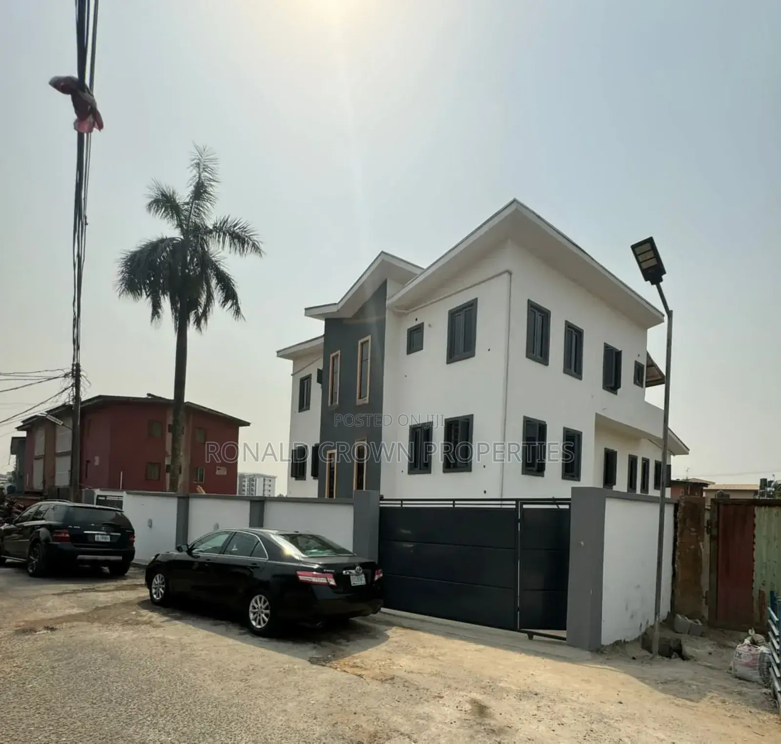 4bdrm Duplex in Adeniyi Jones for sale in Adeniyi Jones