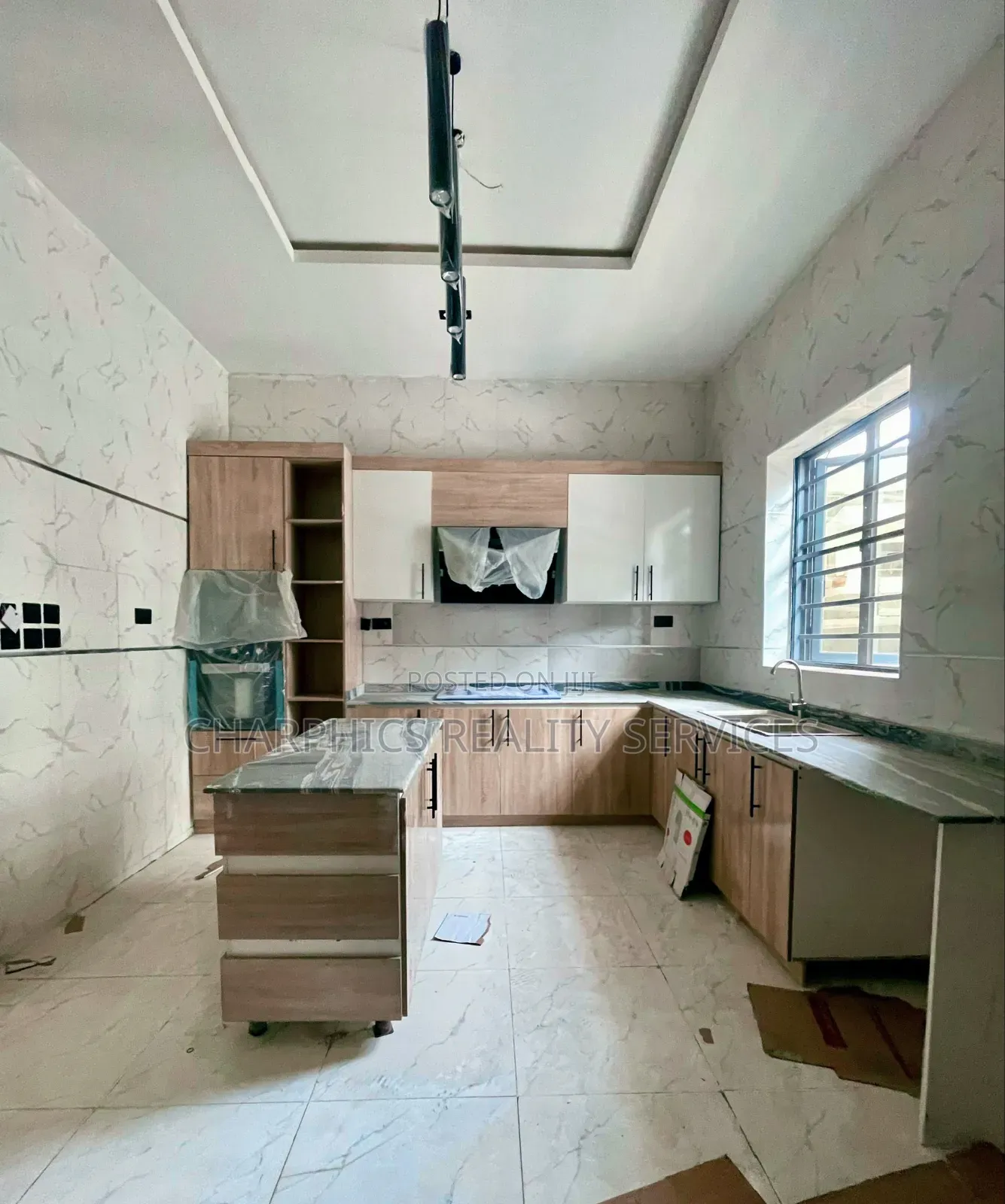 5bdrm Duplex in Lekki for sale in Lekki