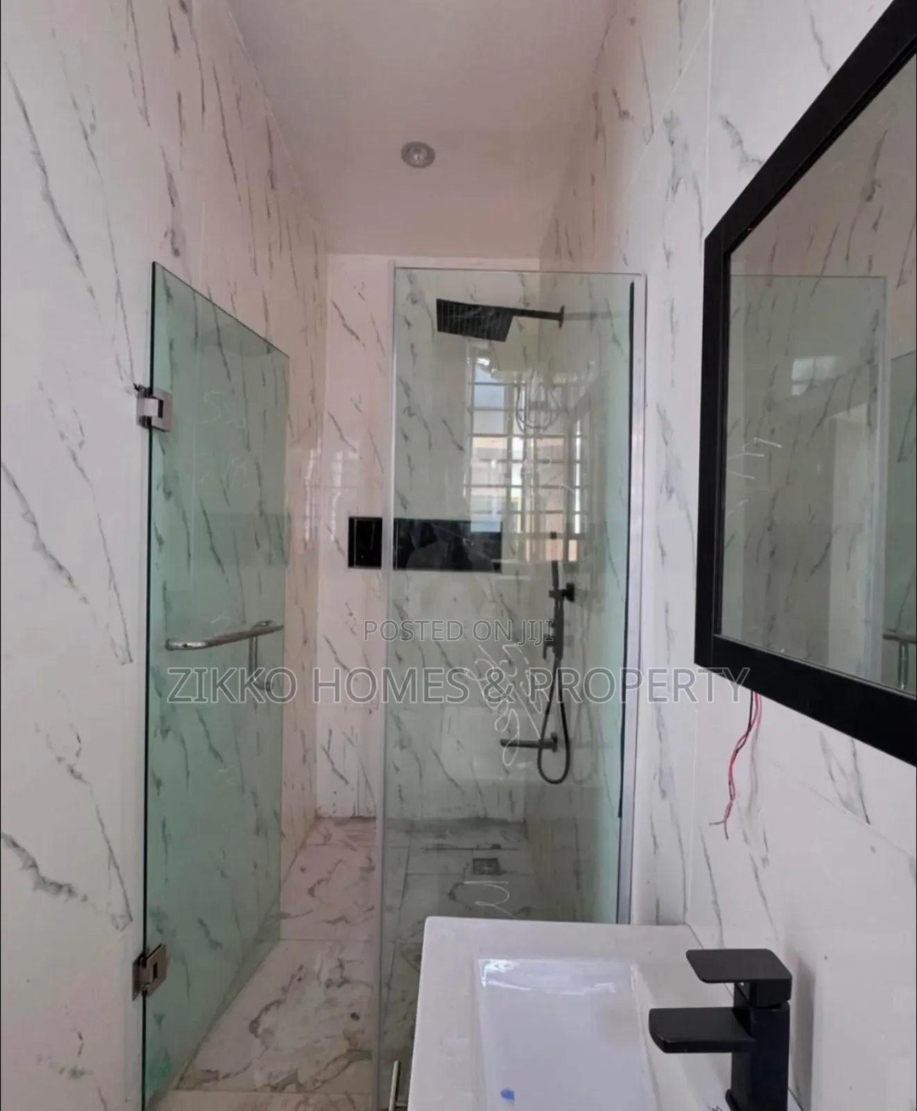 4bdrm Townhouse/Terrace in Ikota, Lekki for sale in Lekki