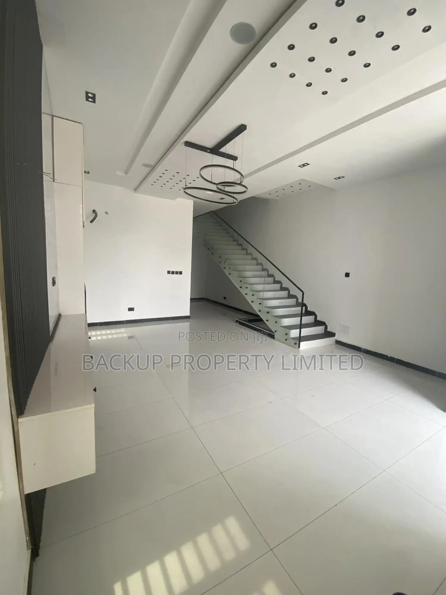 4bdrm Duplex in Lekki Aja, Crown Estate for sale in Crown Estate
