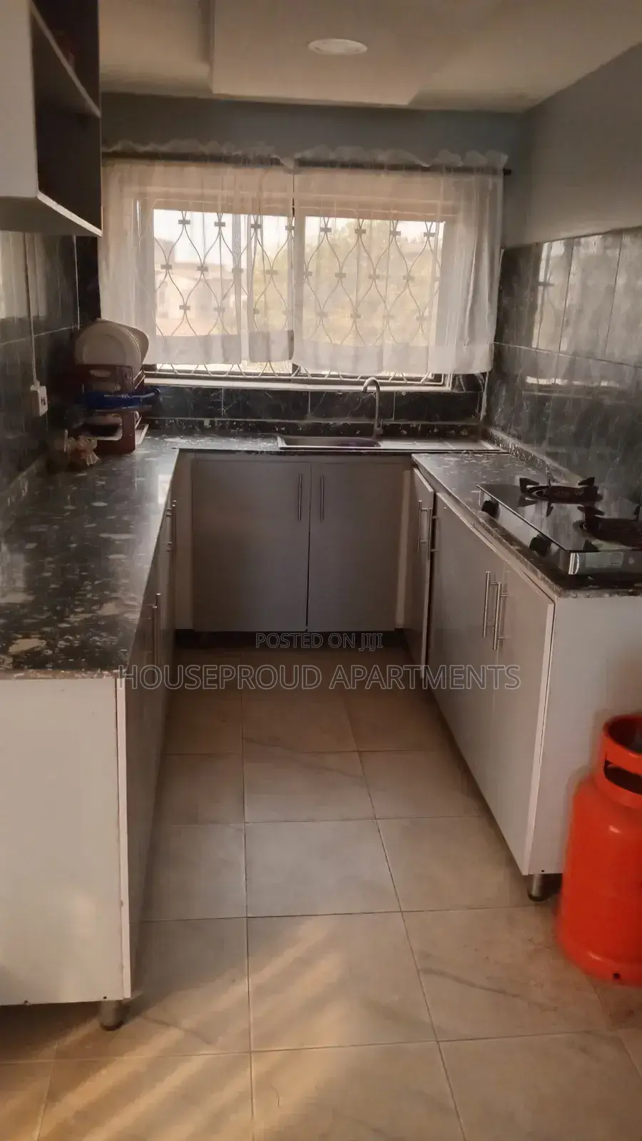 Furnished 1bdrm Shared Apartment in Houseproud, CHallenge / Ibadan in CHallenge / Ibadan