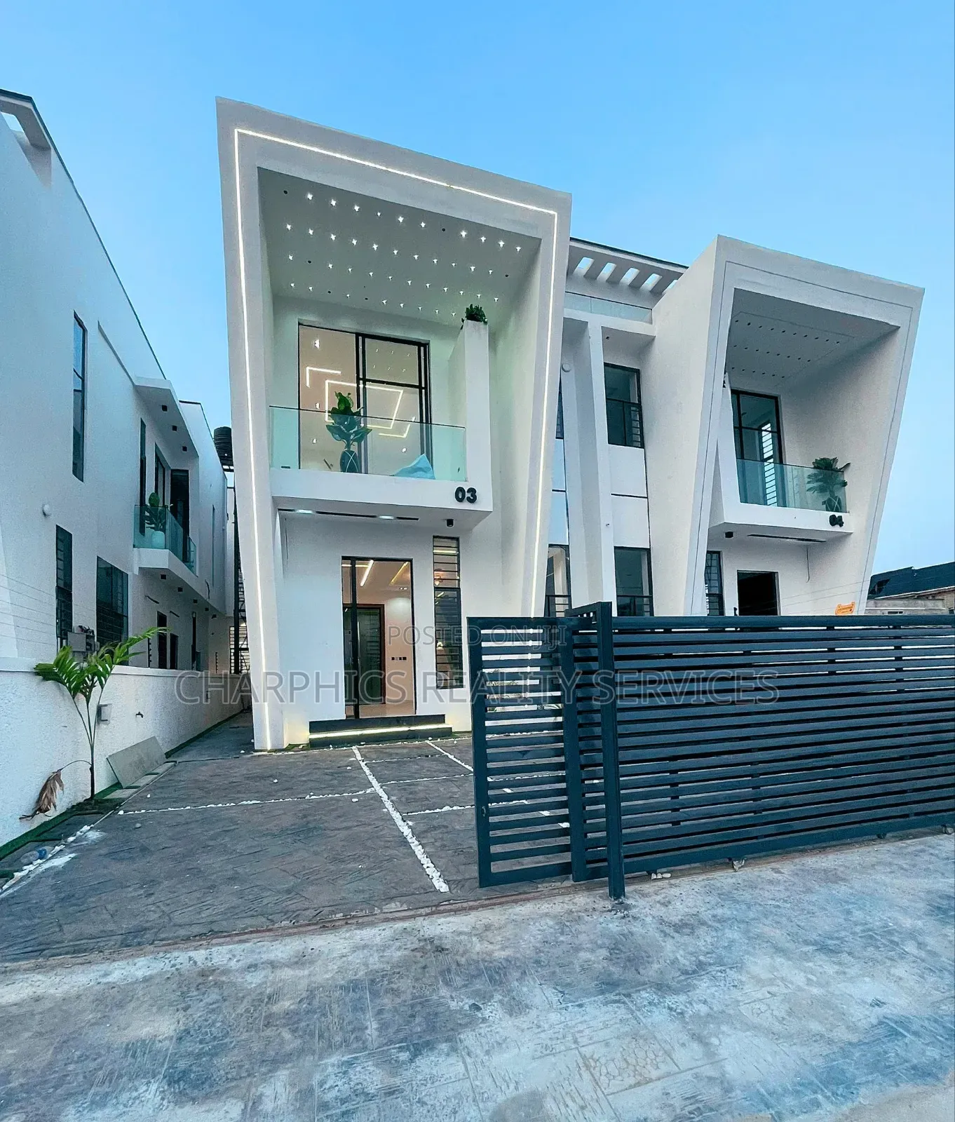 4bdrm Duplex in Lekki for sale in Lekki