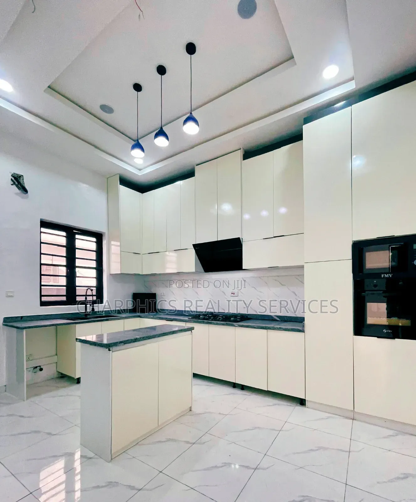 4bdrm Duplex in Lekki for sale in Lekki