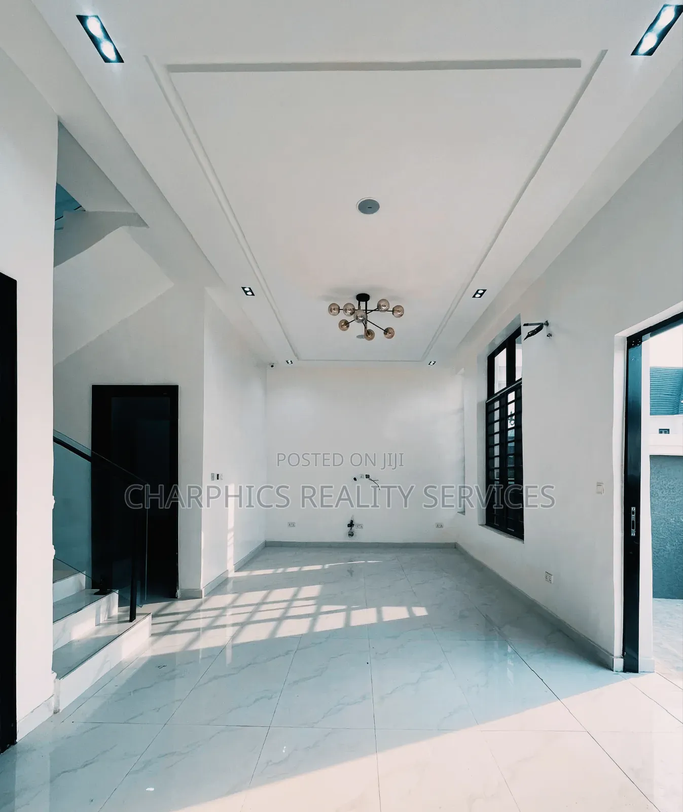 4bdrm Duplex in Lekki for sale in Lekki