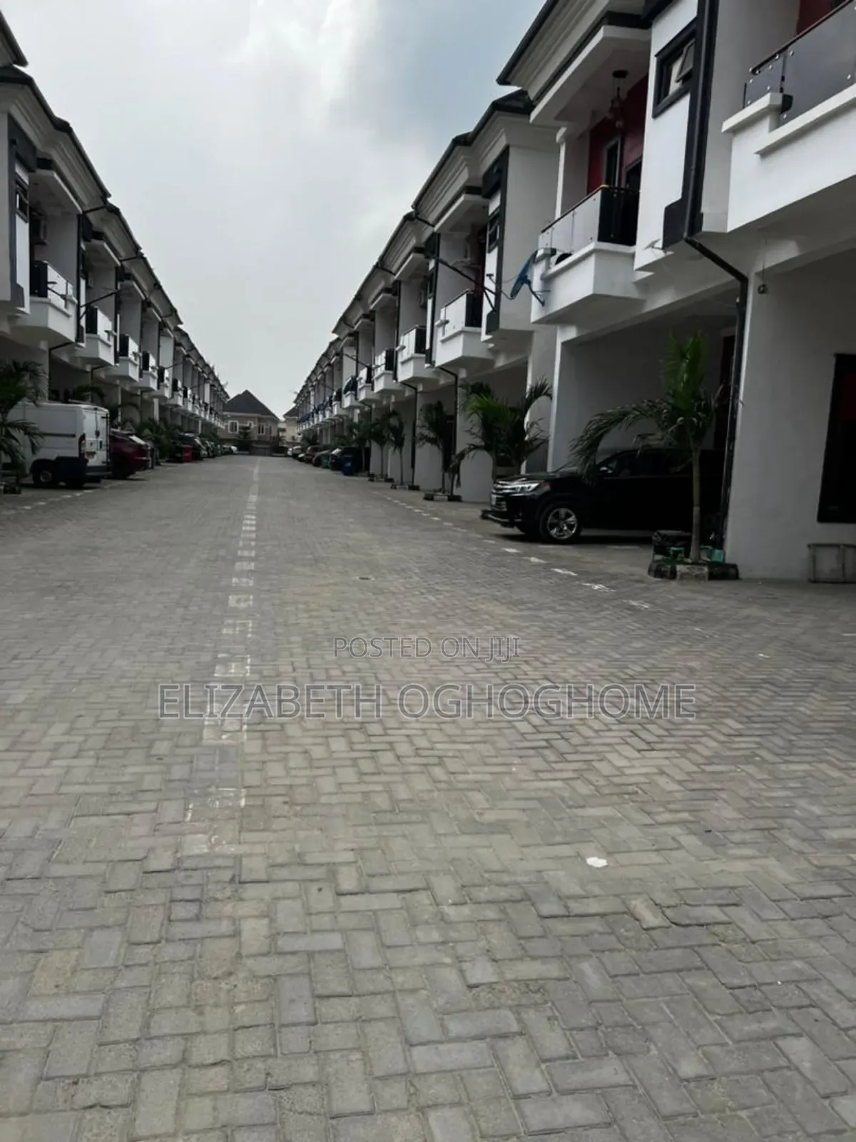 4bdrm Duplex in Lekki for sale in Lekki