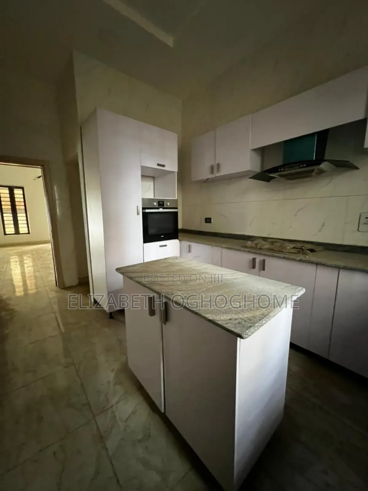 4bdrm Duplex in Lekki for sale in Lekki