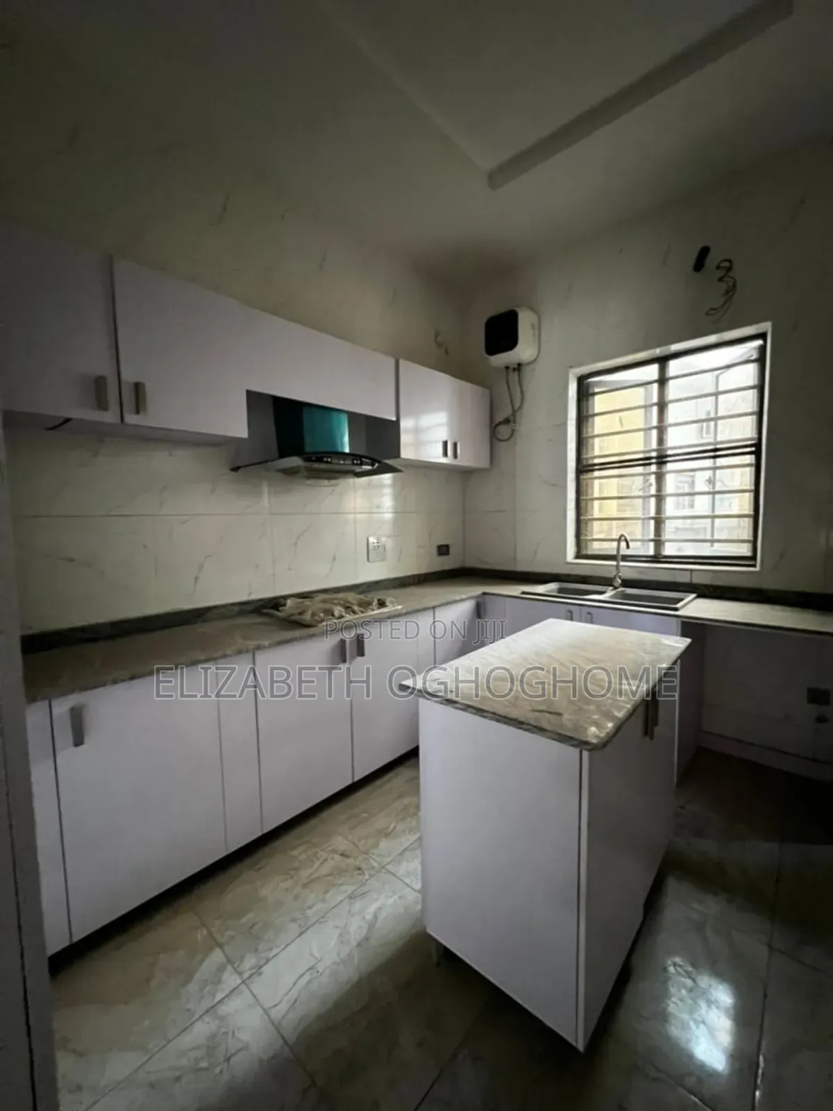 4bdrm Duplex in Lekki for sale in Lekki