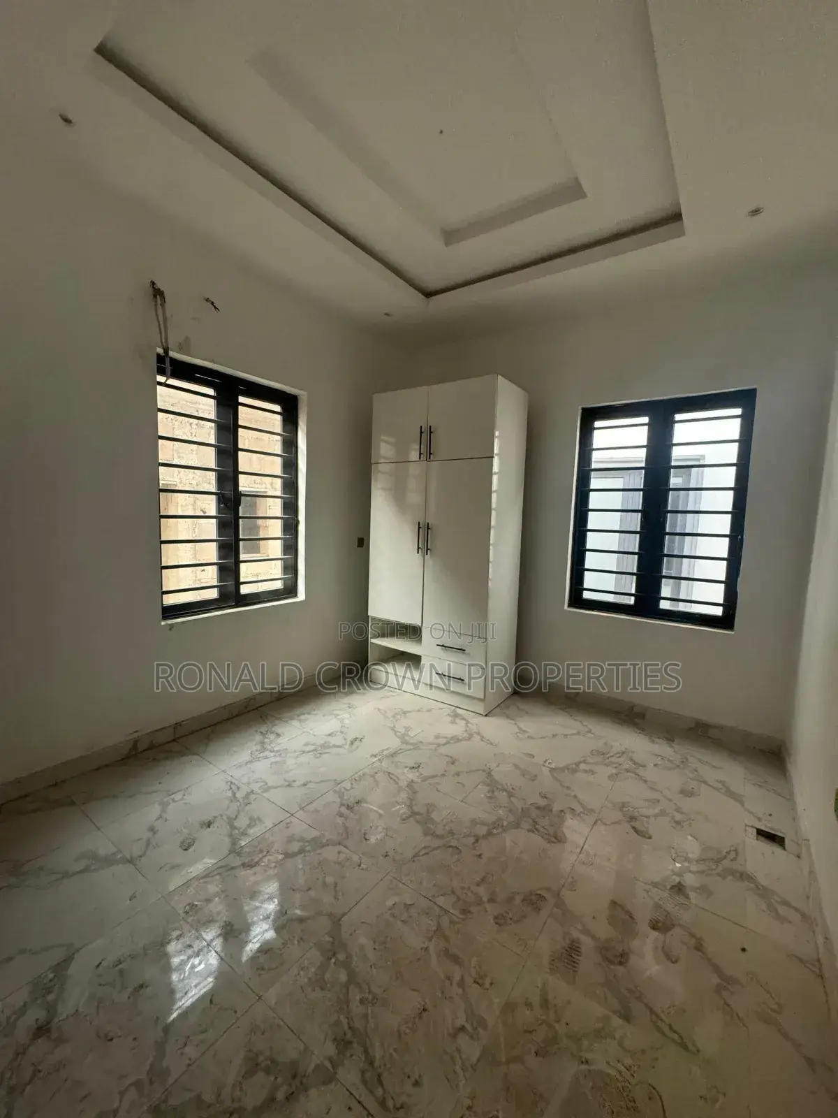 4bdrm Duplex in GRA Phase 1 for sale in GRA Phase 1