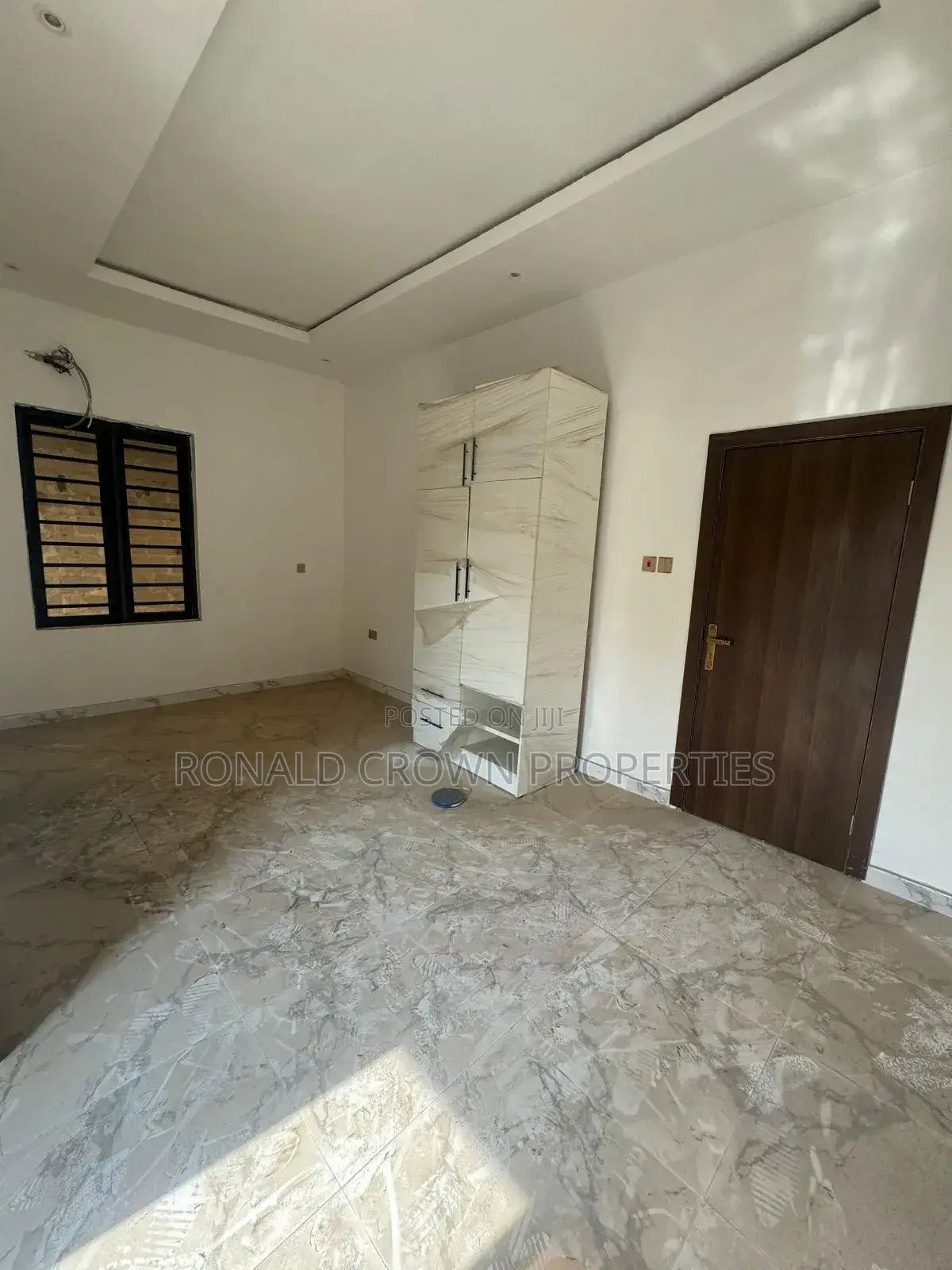 4bdrm Duplex in GRA Phase 1 for sale in GRA Phase 1
