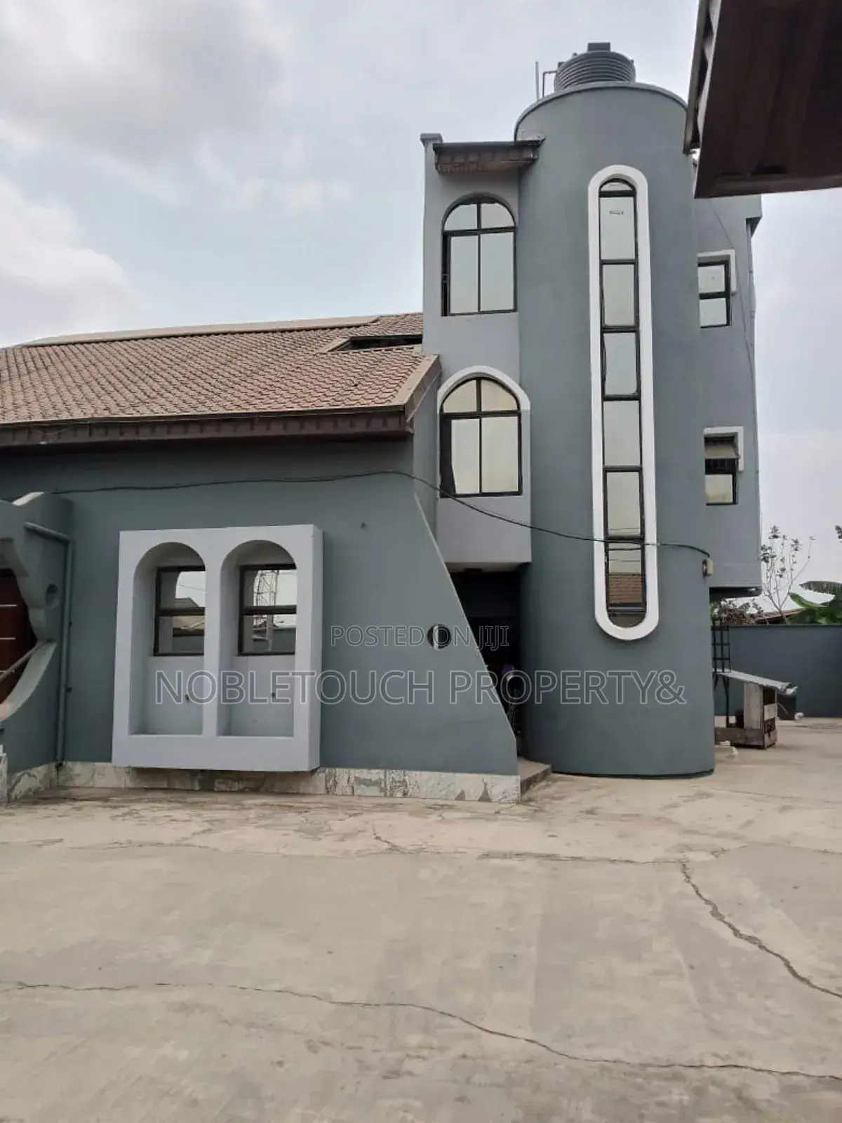 14bdrm Duplex in Ikotun Idimu Lagos, Iseri Olofin for sale in Iseri Olofin