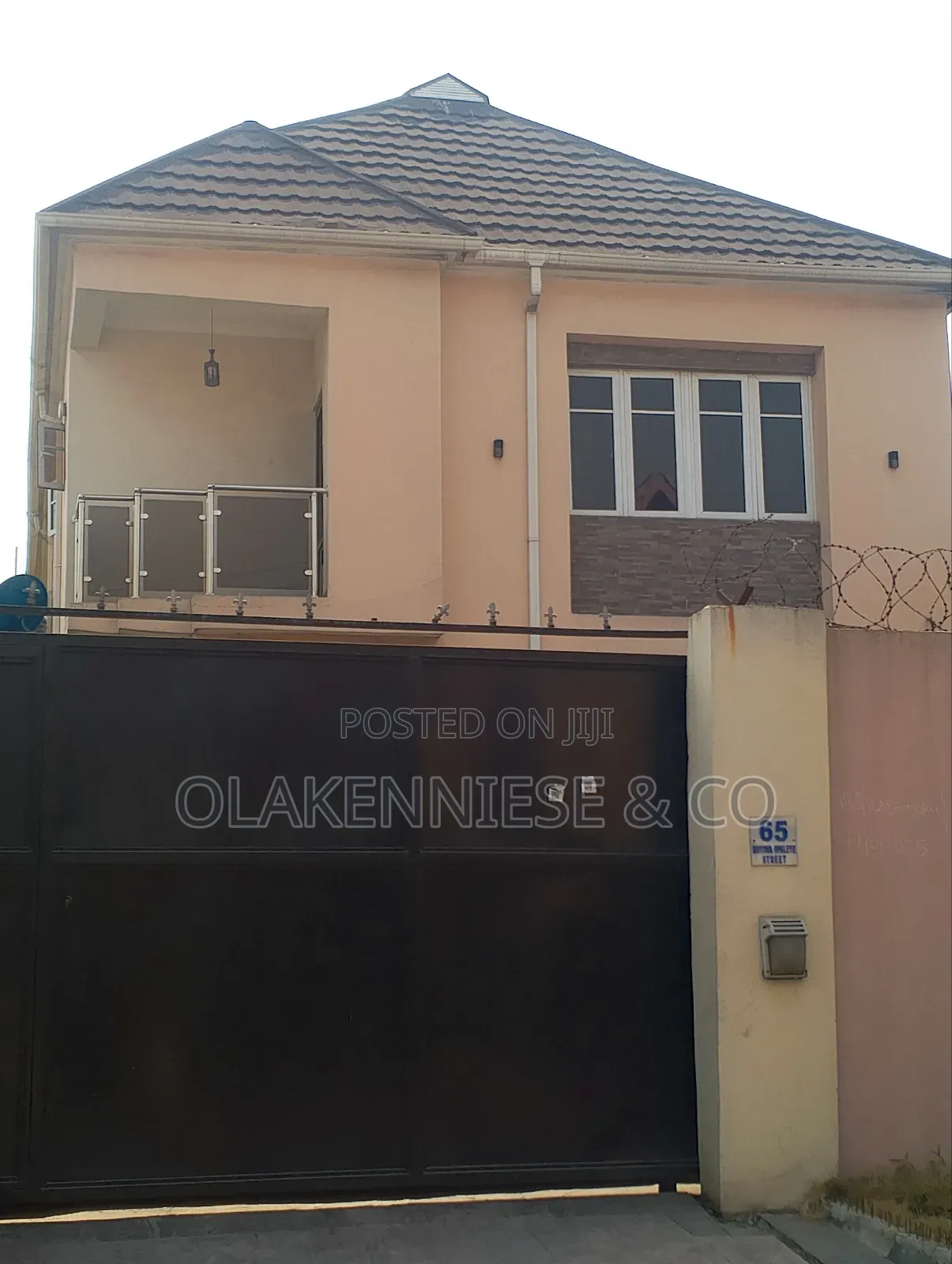 5bdrm Duplex in Aguda for sale in Aguda / Surulere