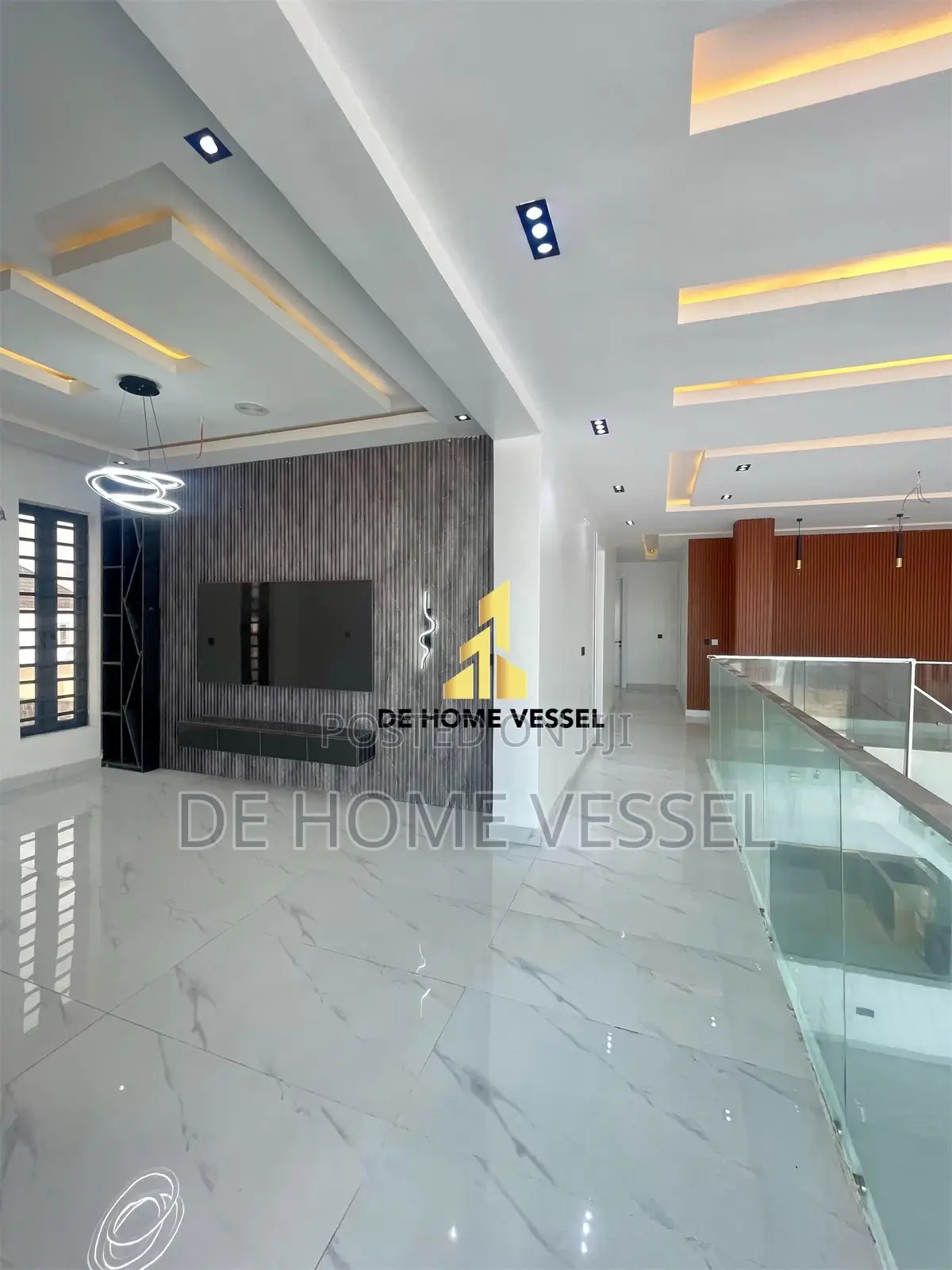 5bdrm Duplex in Ikota for sale in Ikota