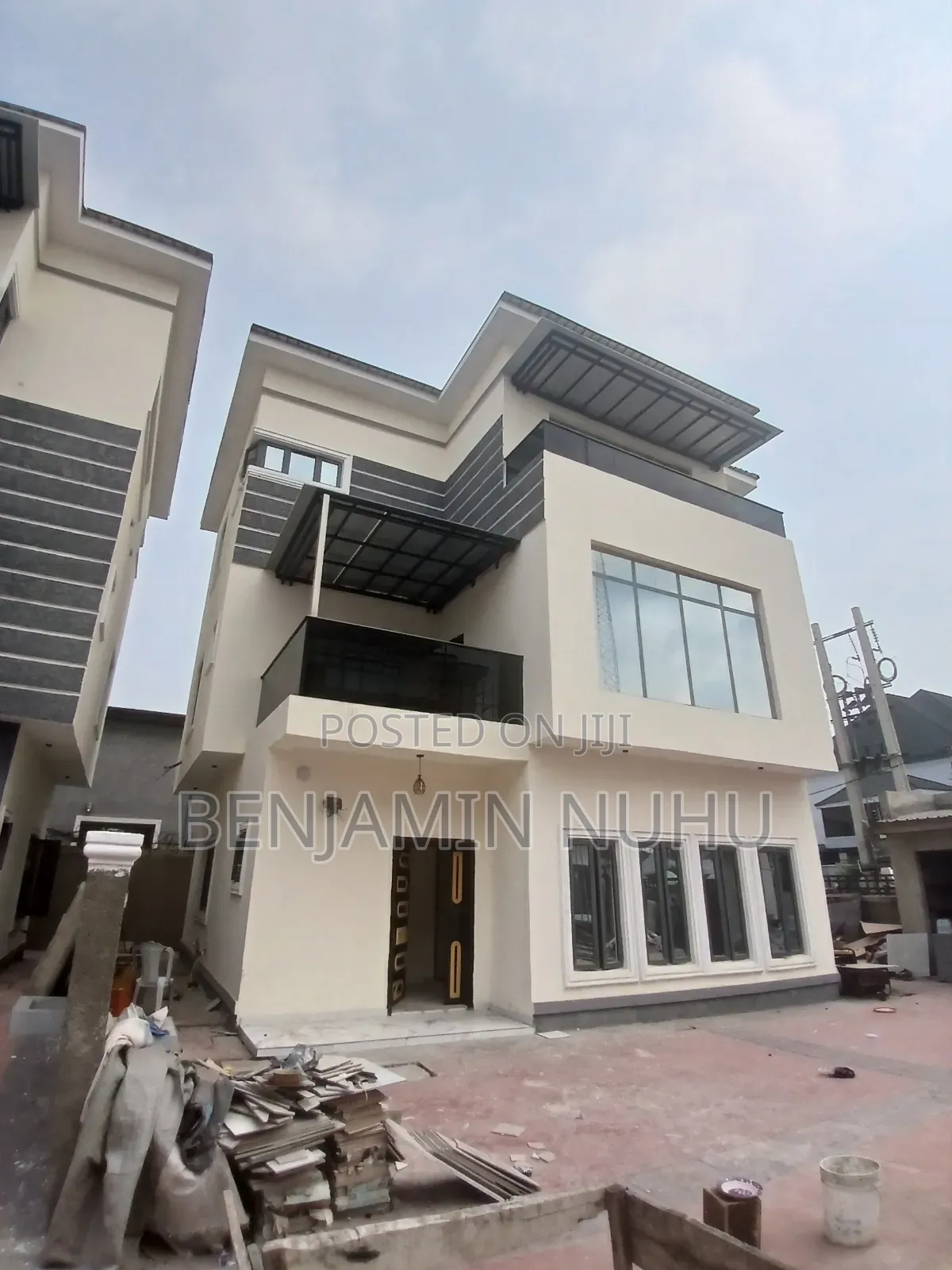 4bdrm Duplex in Platinum Way, Lekki for sale in Lekki